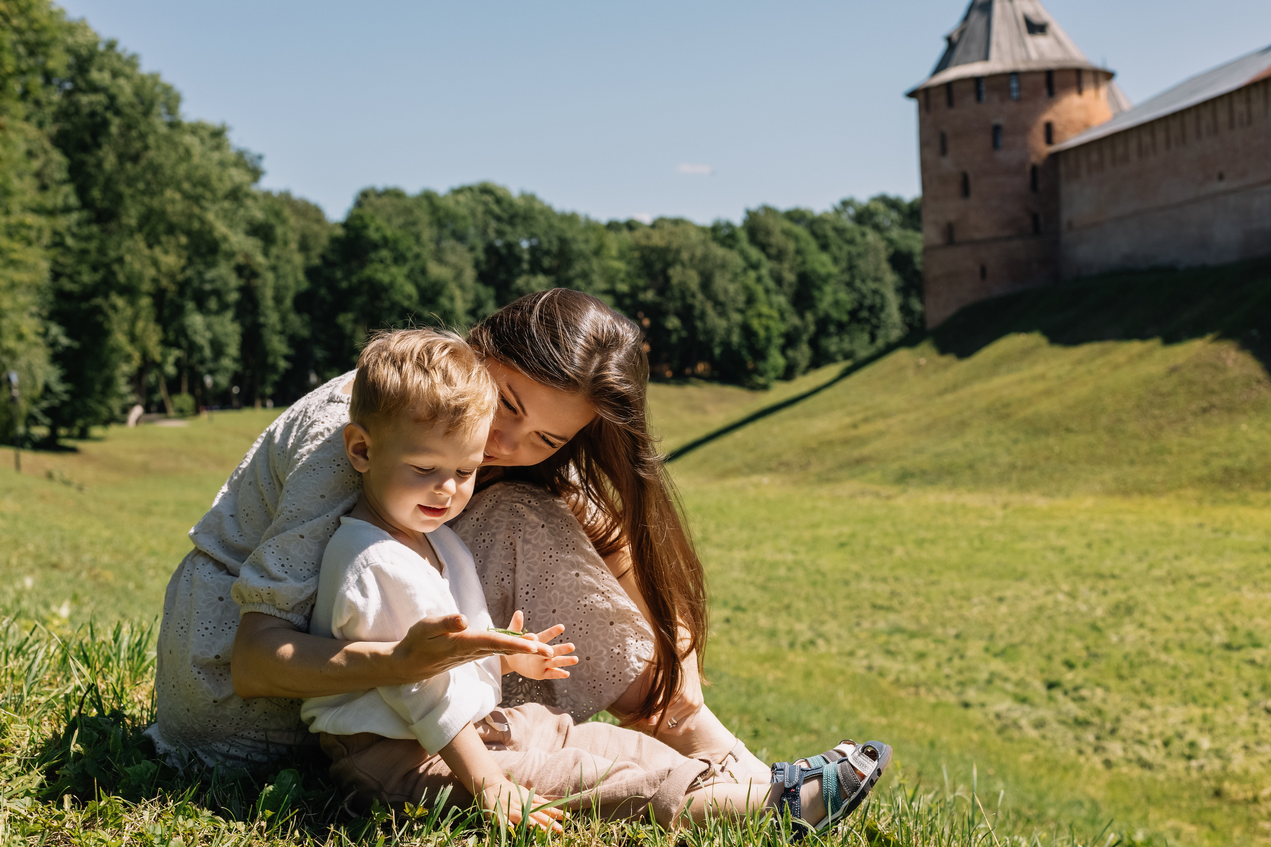 В теплый солнечный день. Фотограф Великий Новгород