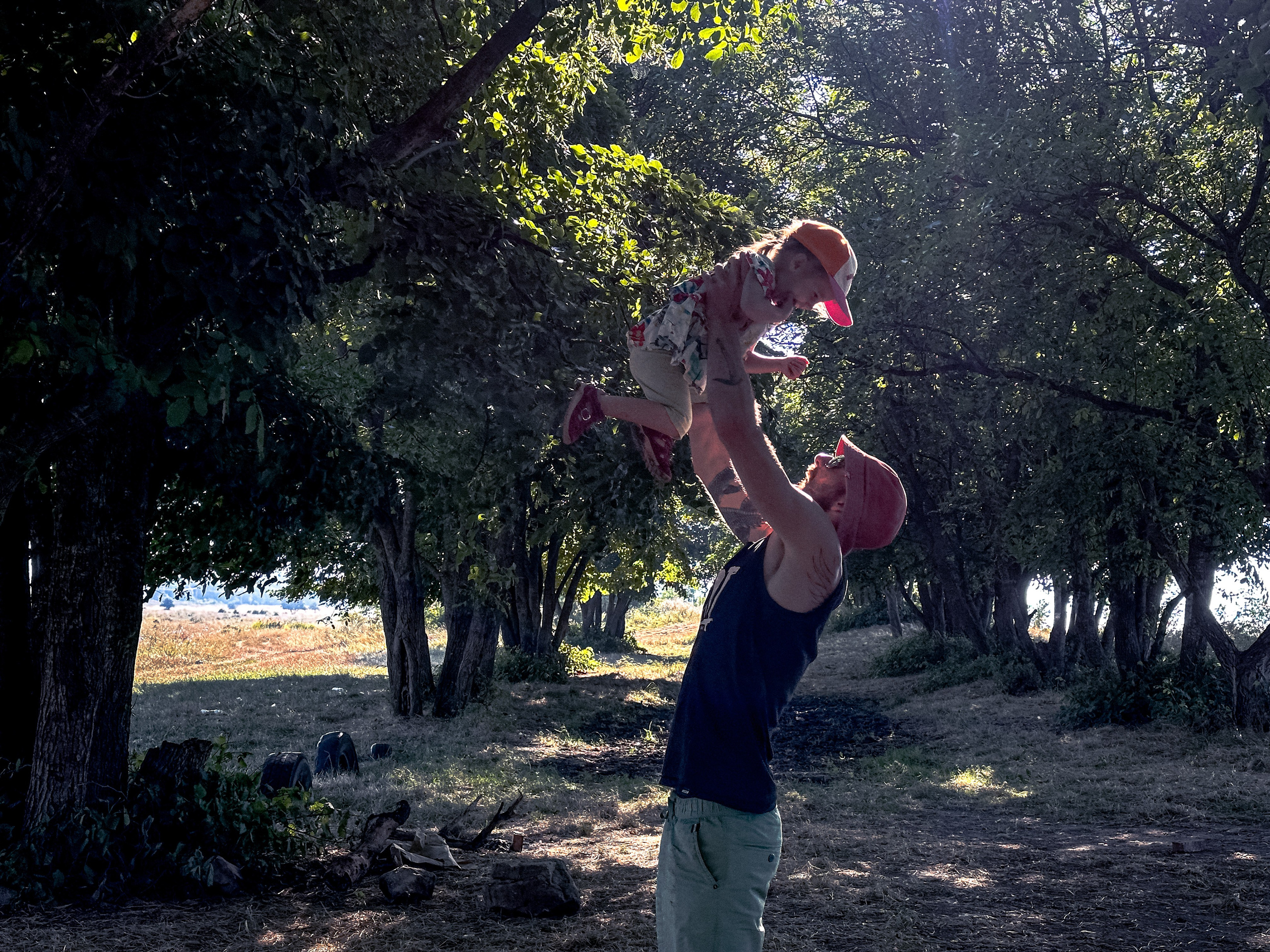 Дети. Смотри, красота!