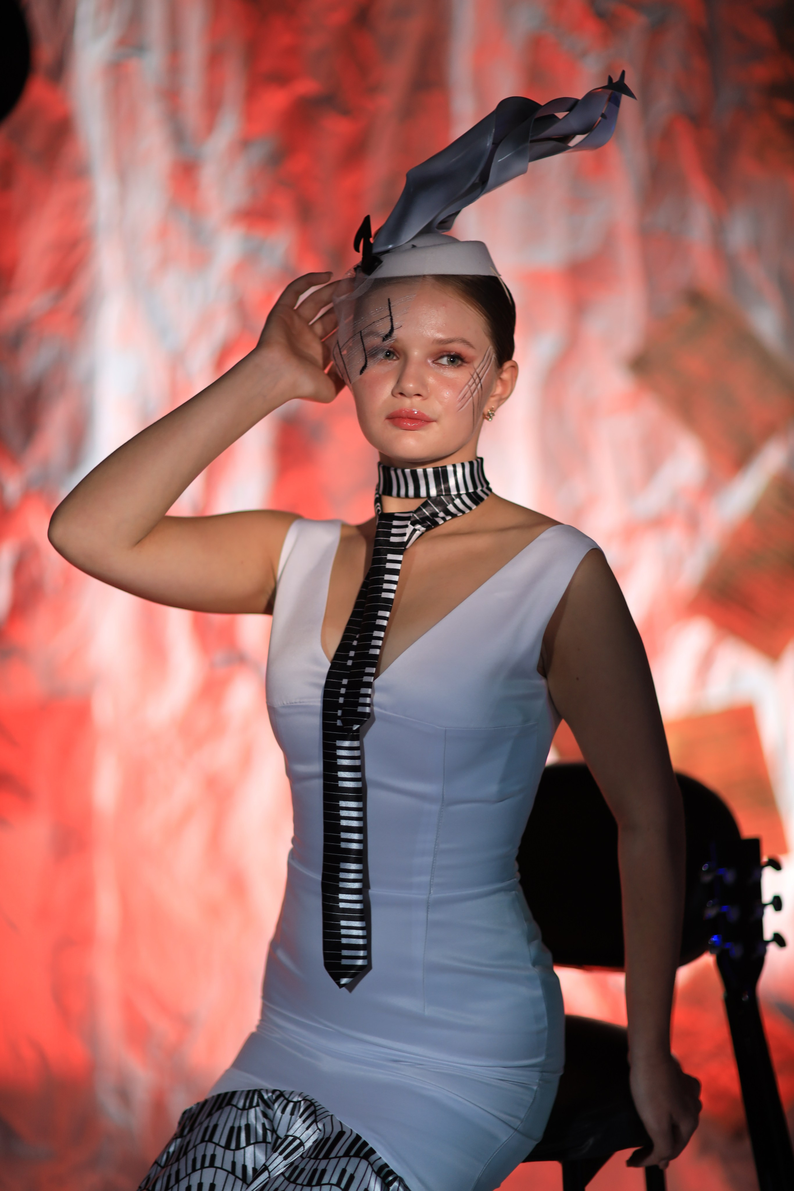 Нотки и пластинки. Съемка в студии под ваш запрос, студийные съемки, фотографии архитектурных объектов — Александр Евстигнеев — фотограф Москва