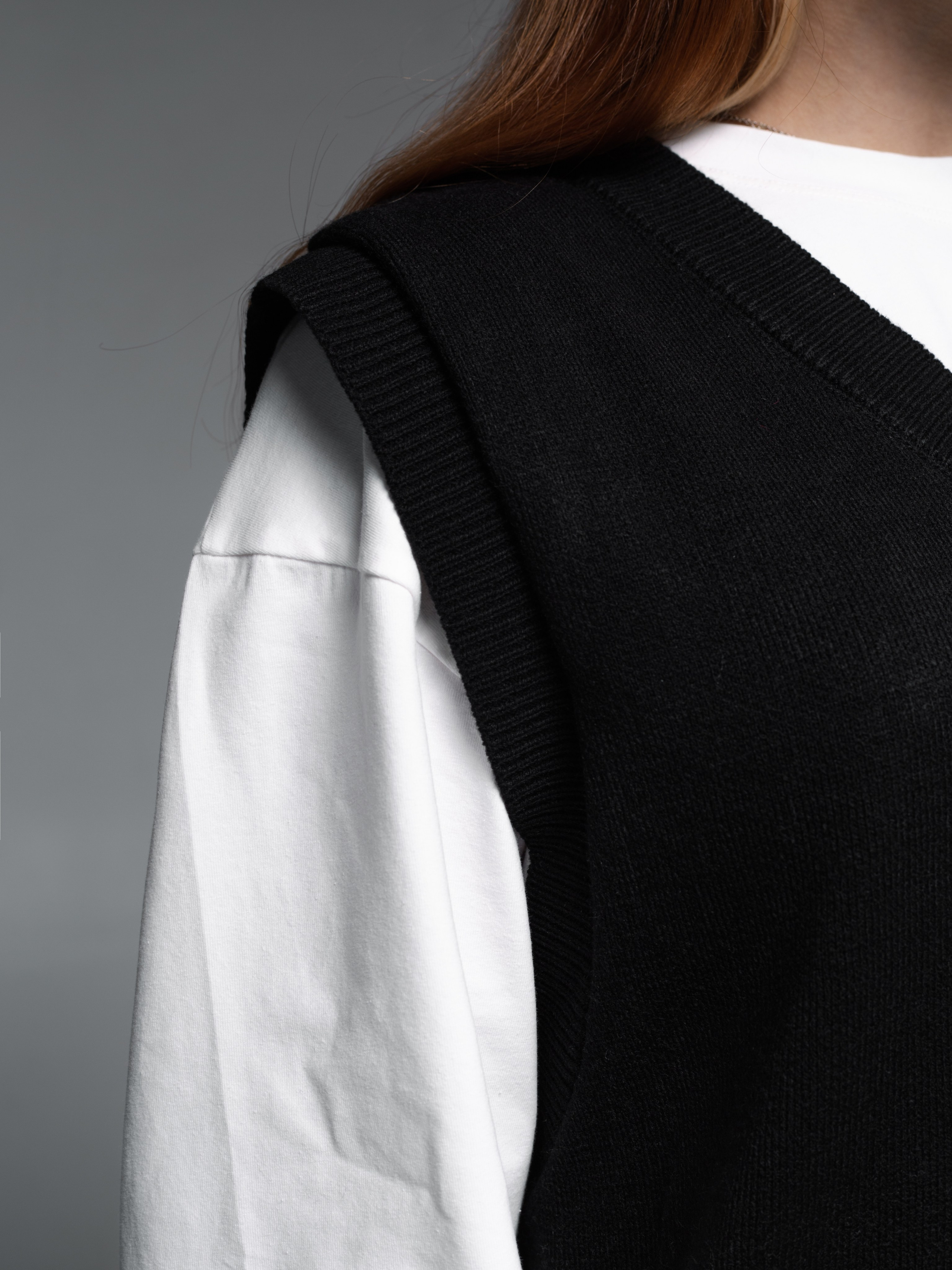 КАТАЛОГ | серый фон. RUNA production — стильные съемки для брендов