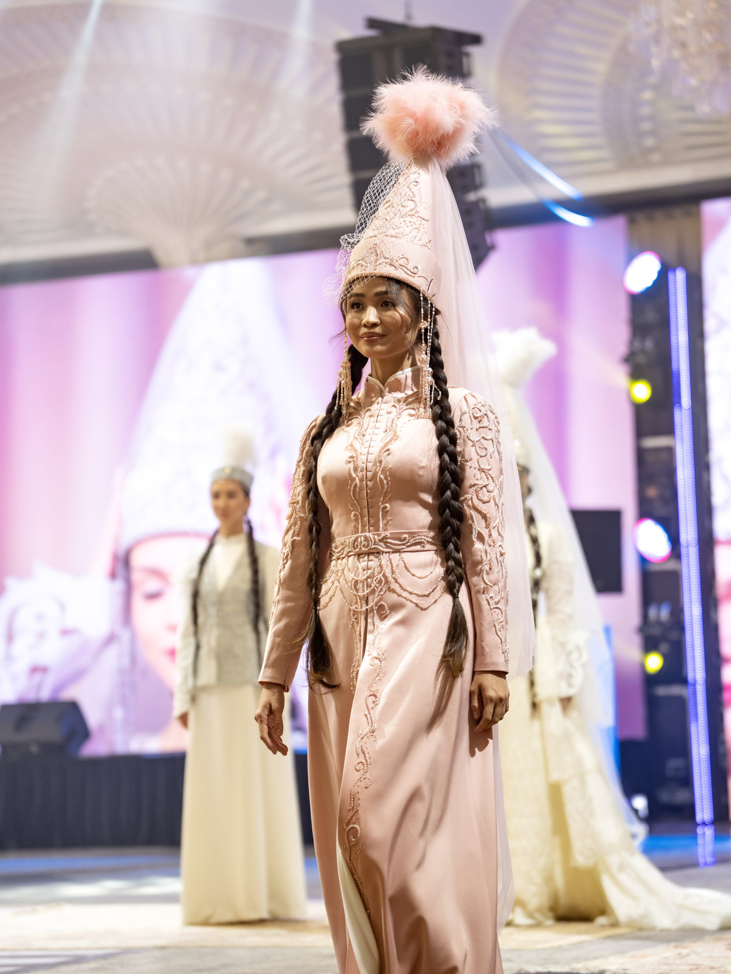 Balzhan Yerserik. Сайт Алматинского НЮ АРТ, будуар и фэшн фотографа Дениса Карпенко