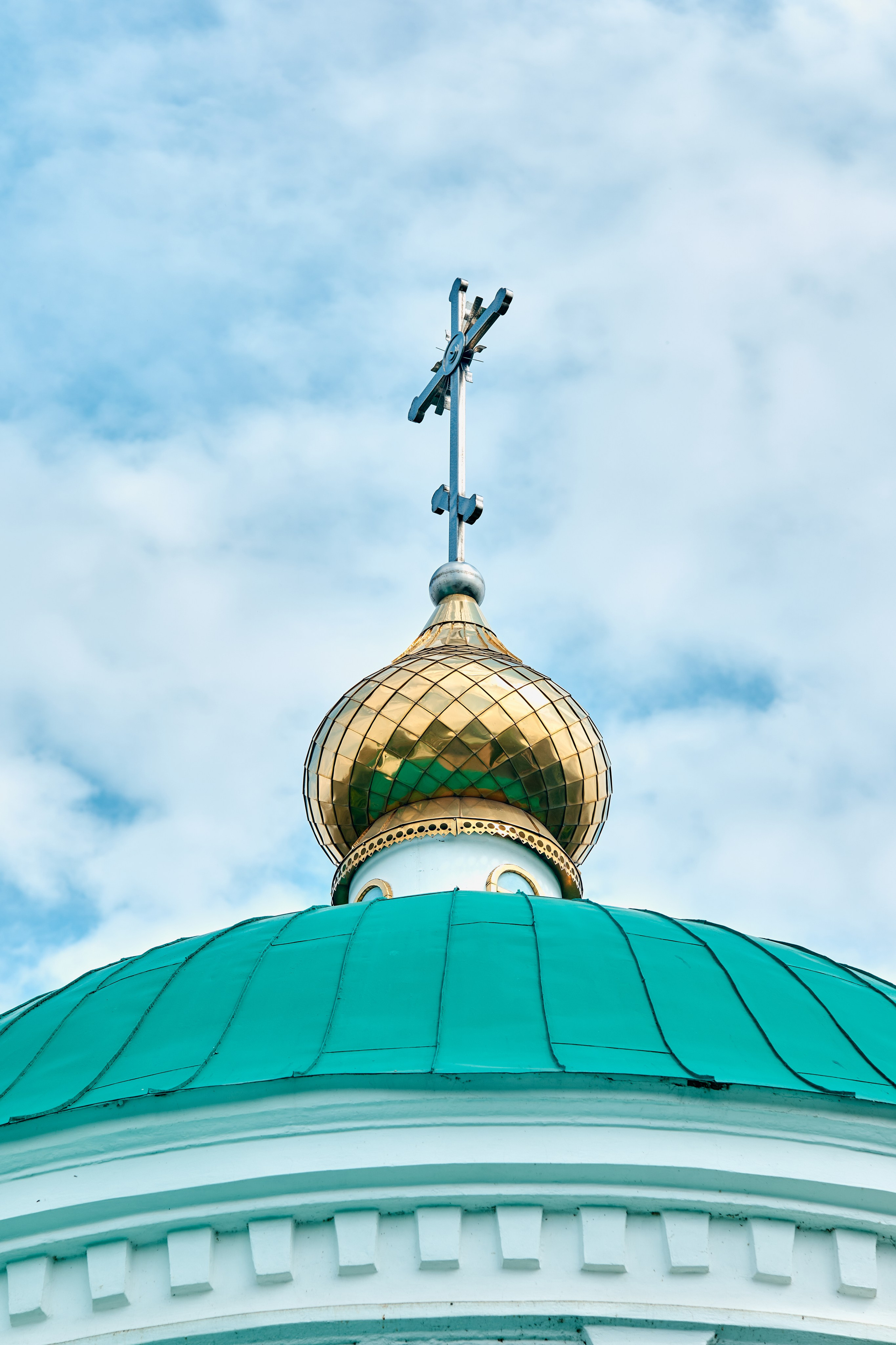 Крестины. Храм всех святых