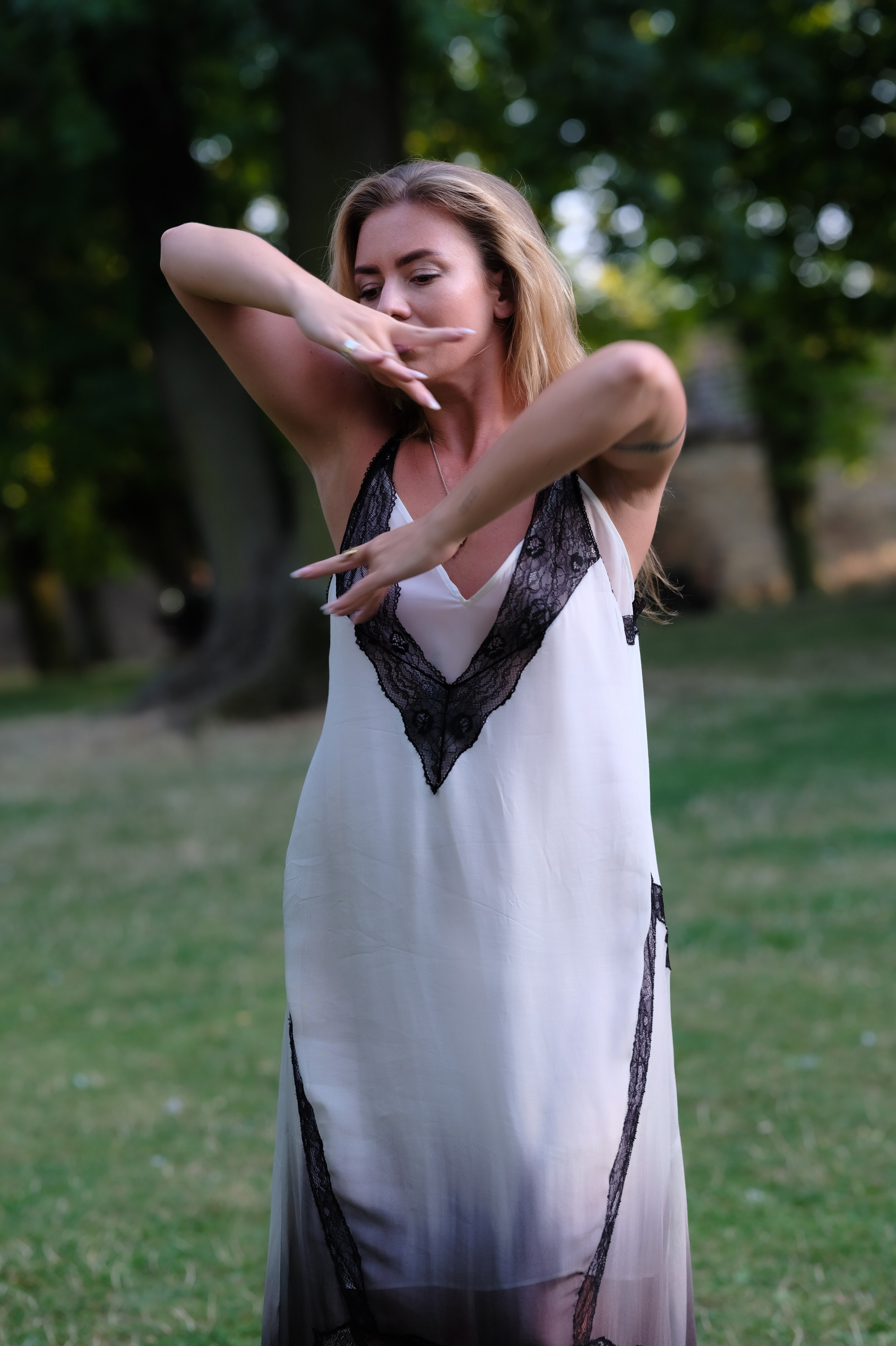 Настя. Фотограф в Москве и Праге: индивидуальные портреты, парные фотосессии