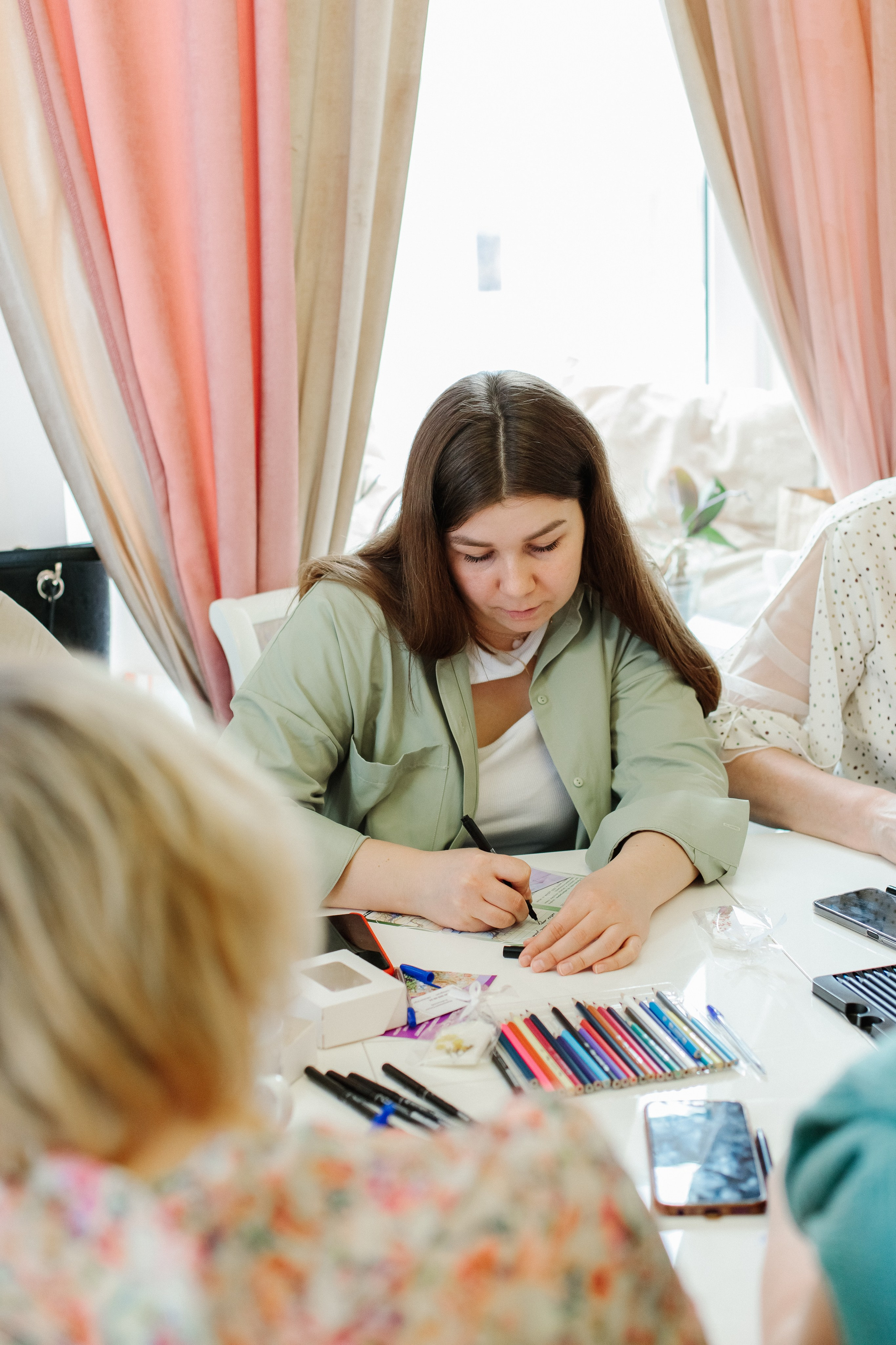 Нейро-нетворкинг. Контентный фотограф в Перми Натали Кытманова