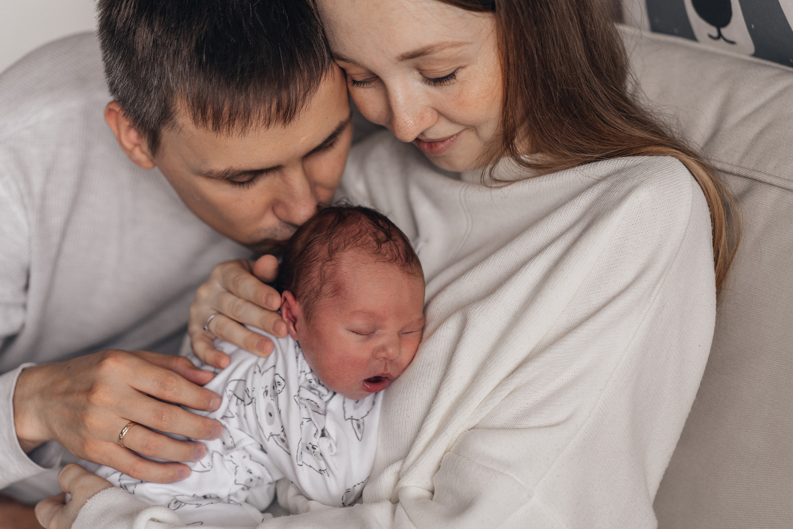 Полина и Андрей. Фотограф новорождённых малышей в Уфе