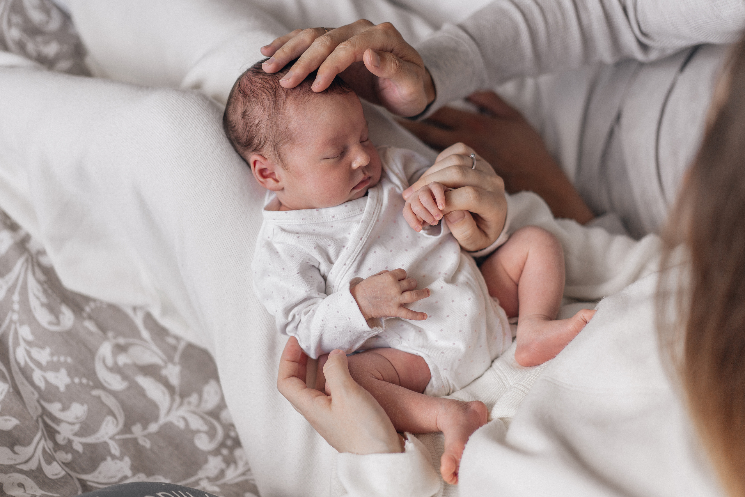 Полина и Андрей. Фотограф новорождённых малышей в Уфе