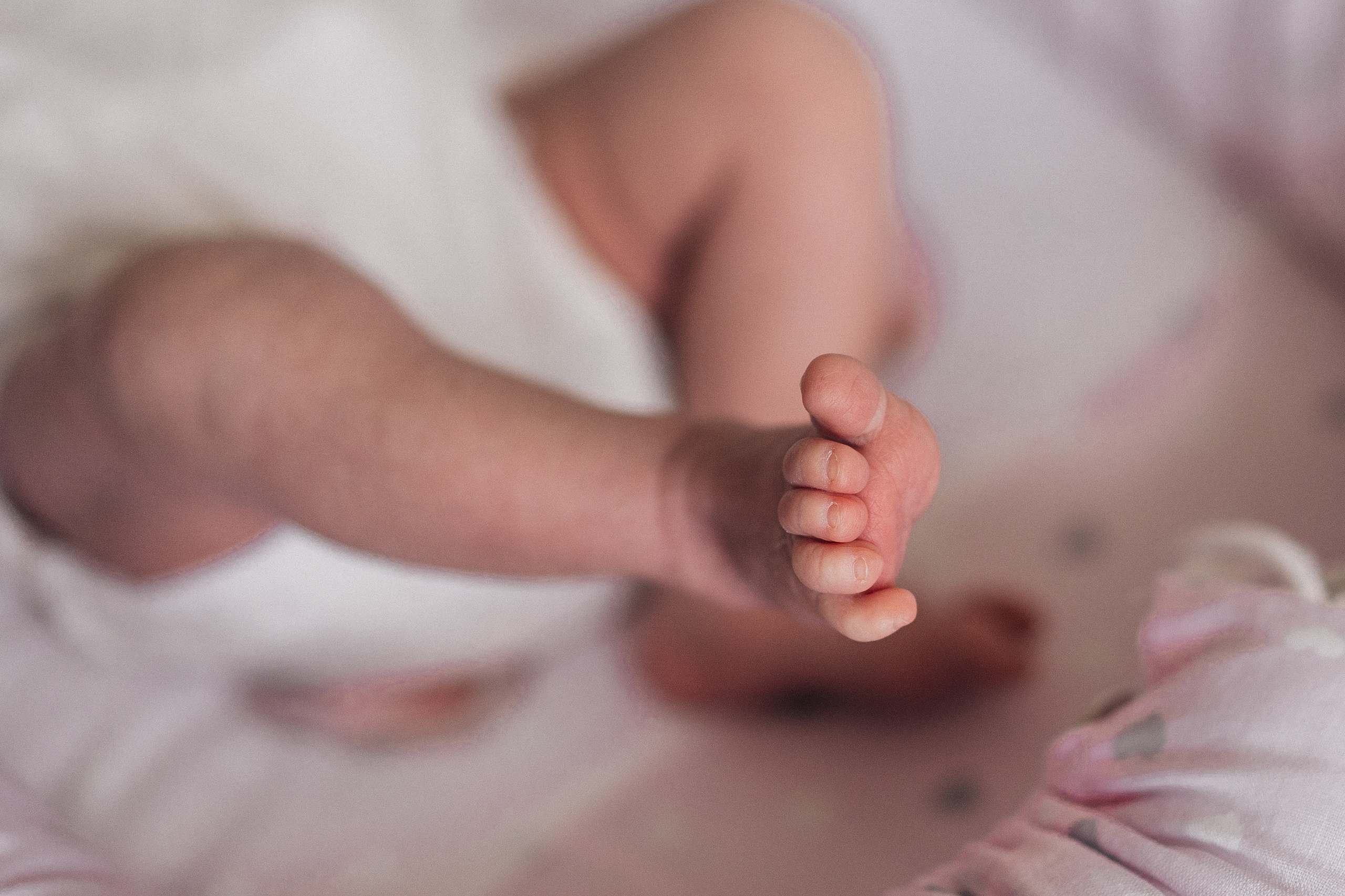 Полина и Андрей. Фотограф новорождённых малышей в Уфе