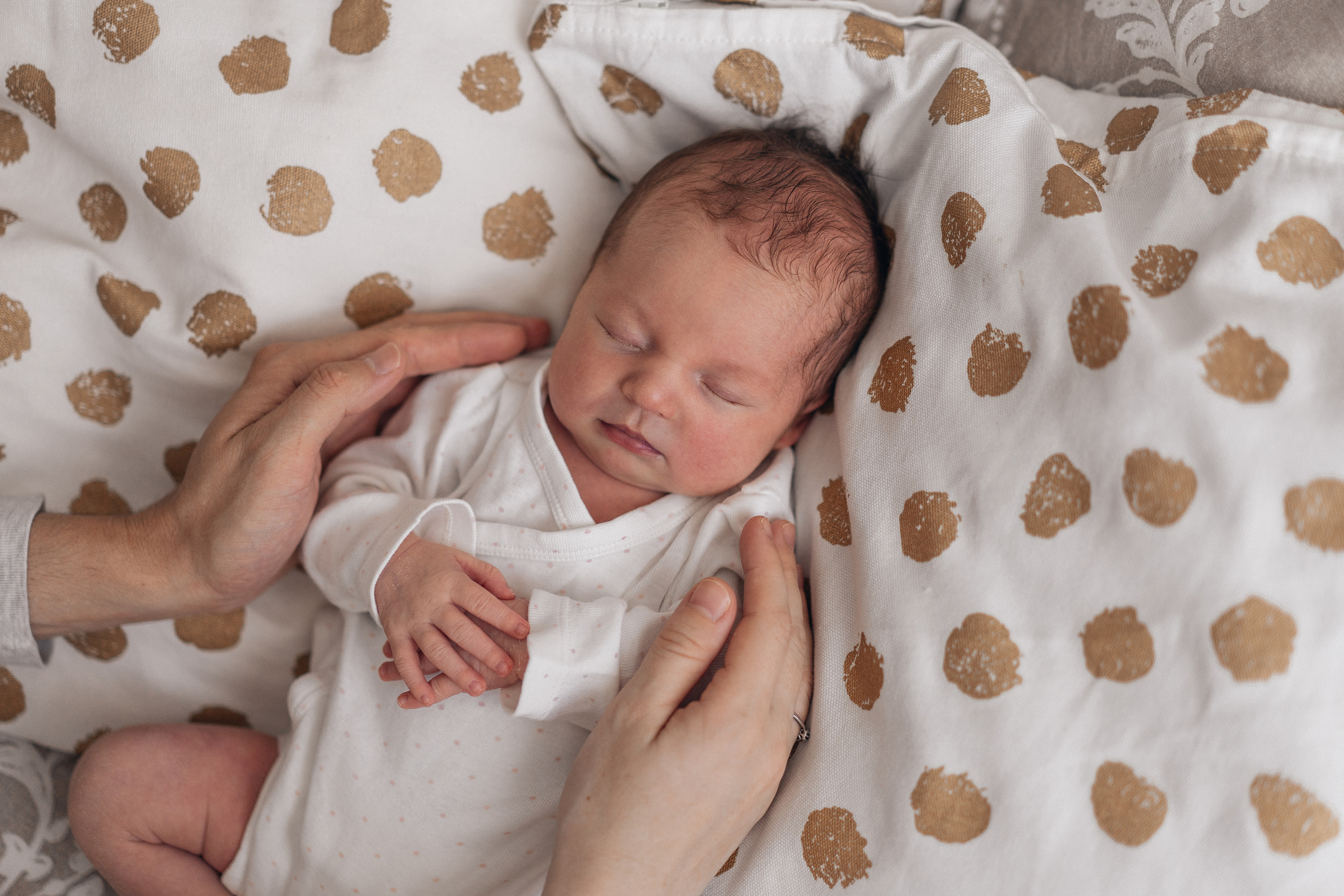 Полина и Андрей. Фотограф новорождённых малышей в Уфе