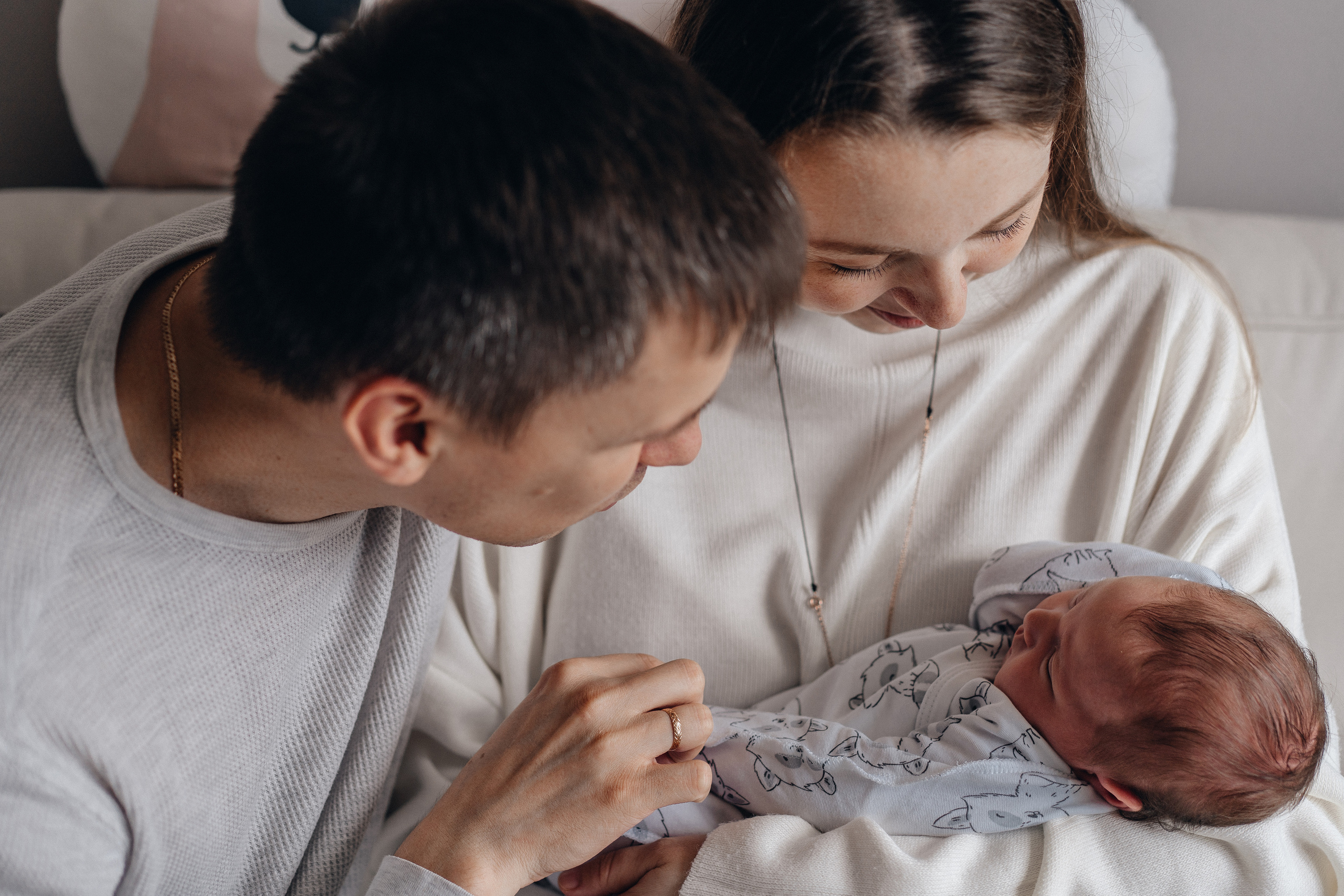 Полина и Андрей. Фотограф новорождённых малышей в Уфе