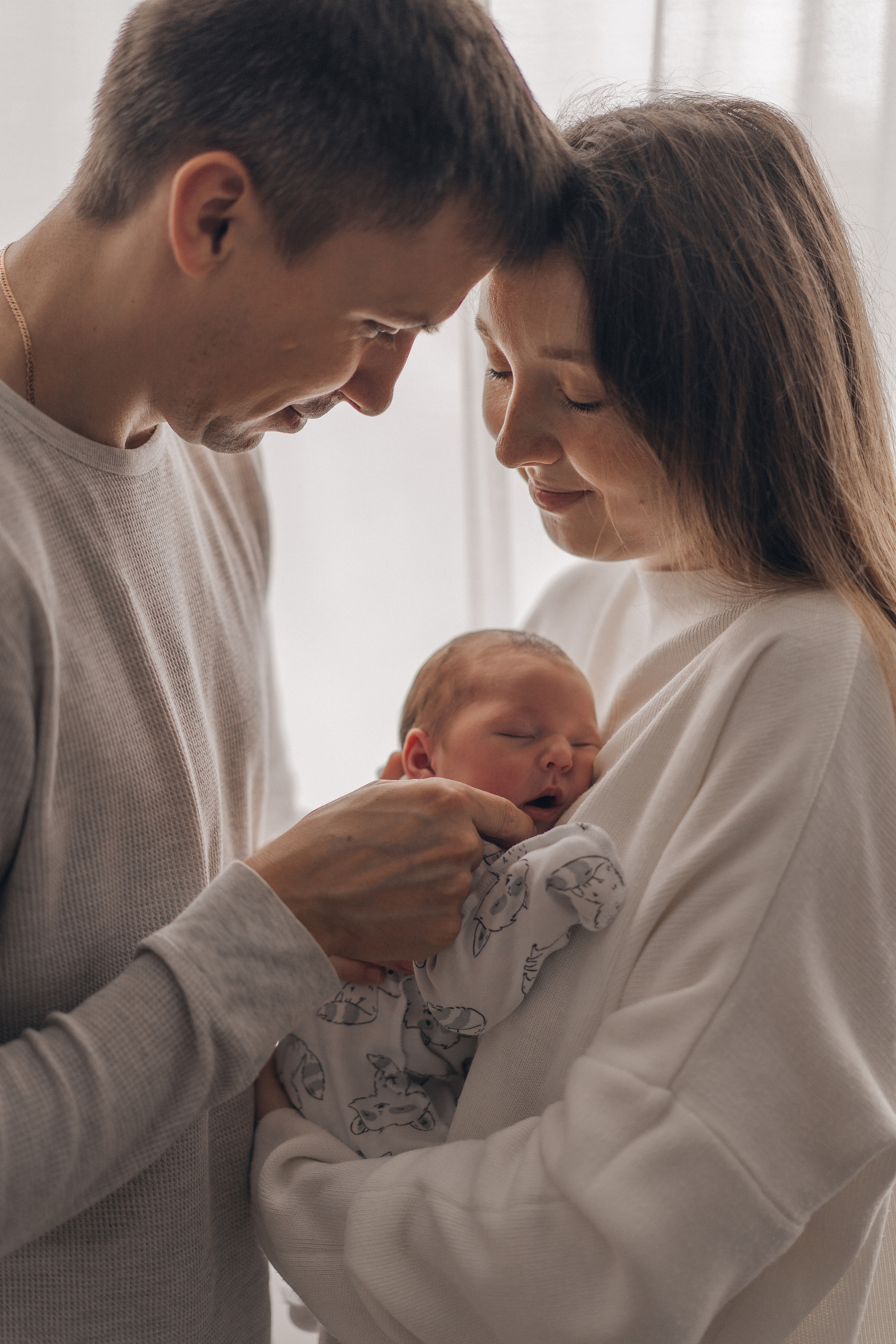 Полина и Андрей. Фотограф новорождённых малышей в Уфе
