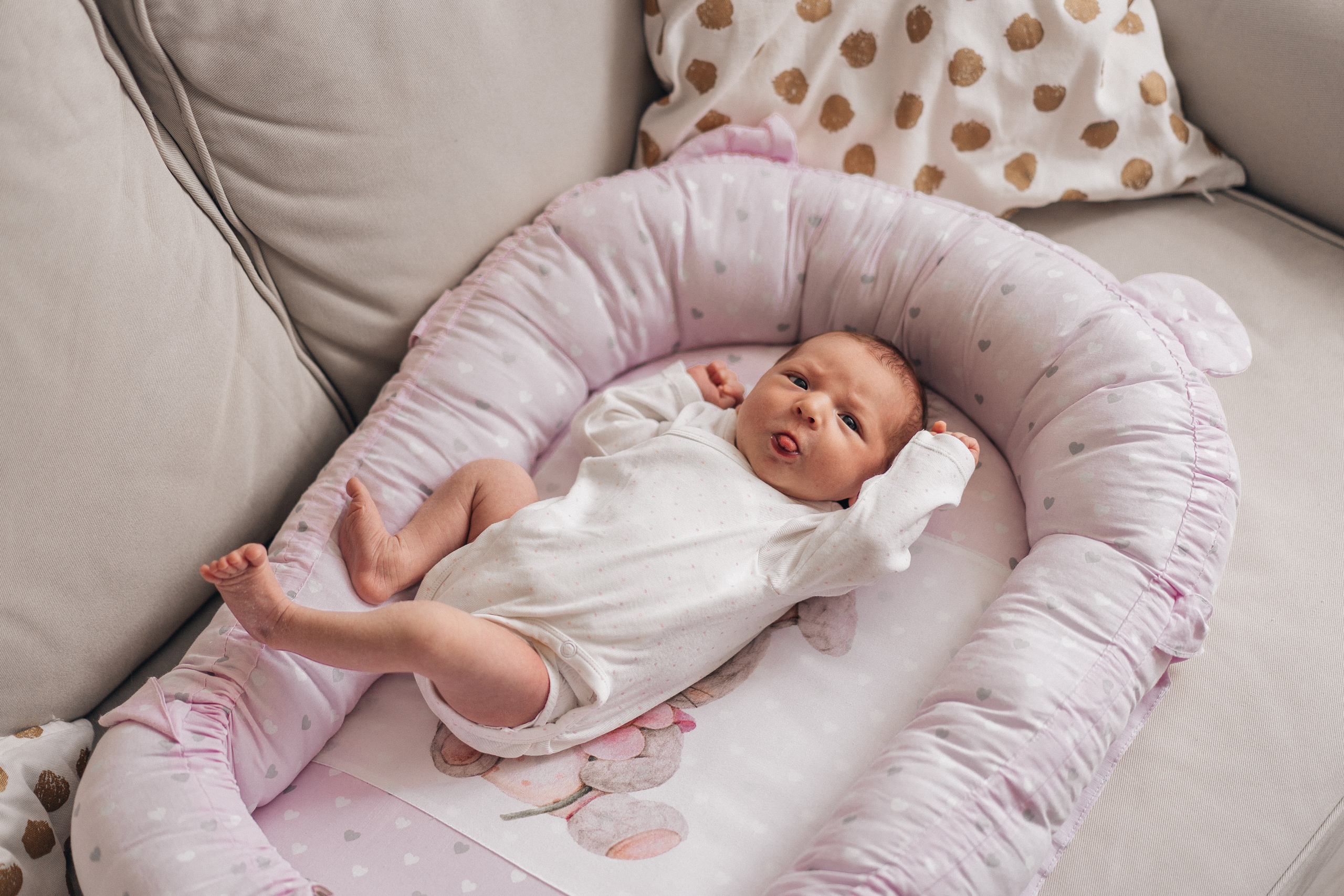 Полина и Андрей. Фотограф новорождённых малышей в Уфе