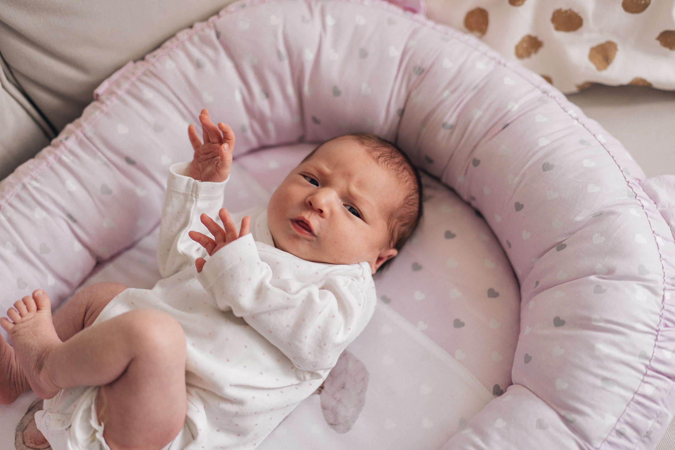 Полина и Андрей. Фотограф новорождённых малышей в Уфе