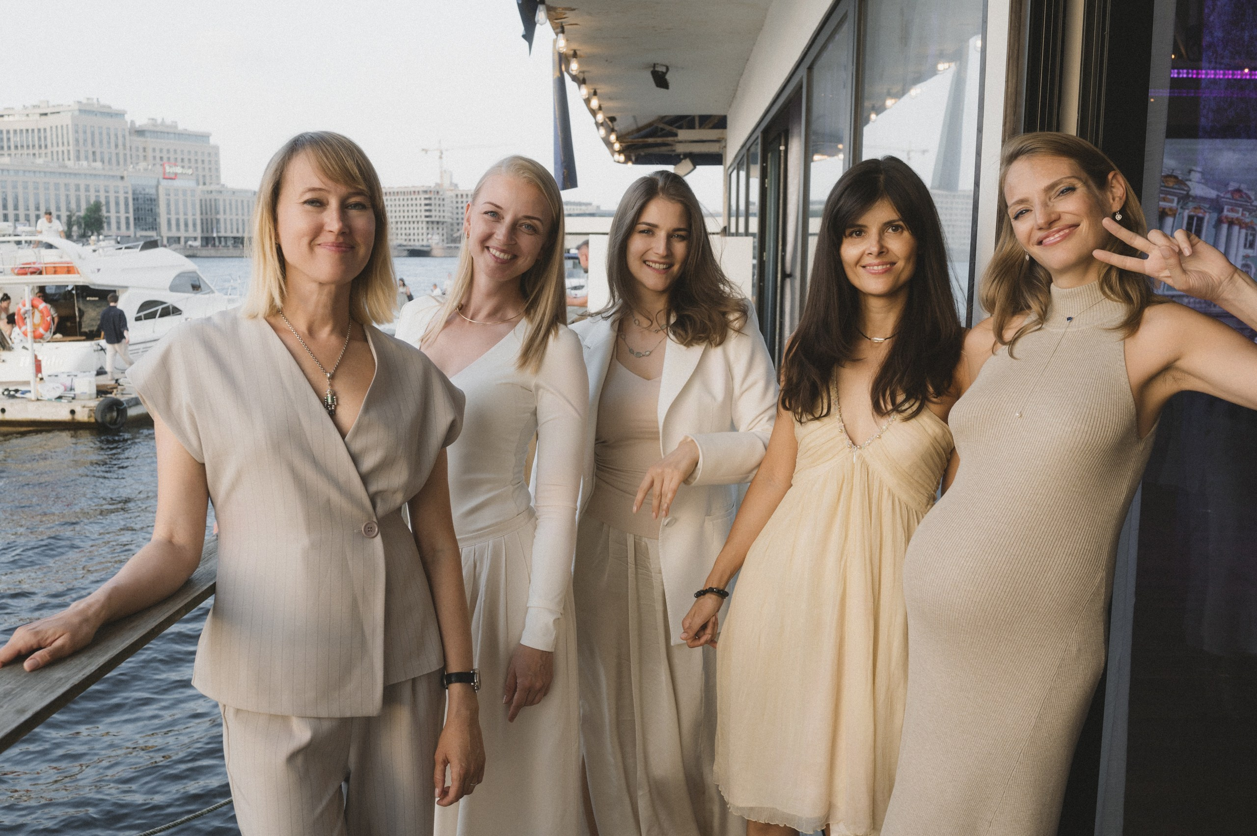 Слава и Настя Царское Село. Профессиональный фотограф в Санкт-Петербурге