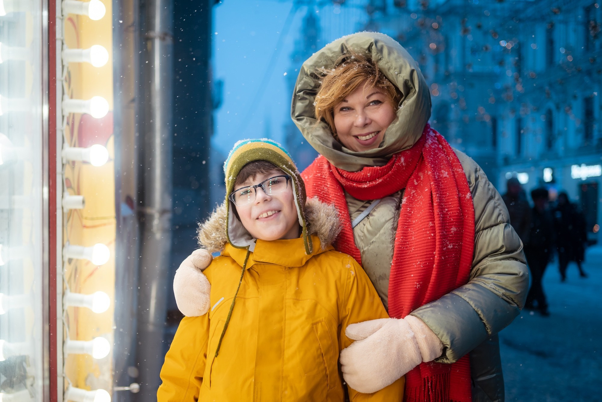 Юля с семьей в центре. Семейный фотограф Варвара Сорока в городе Москве