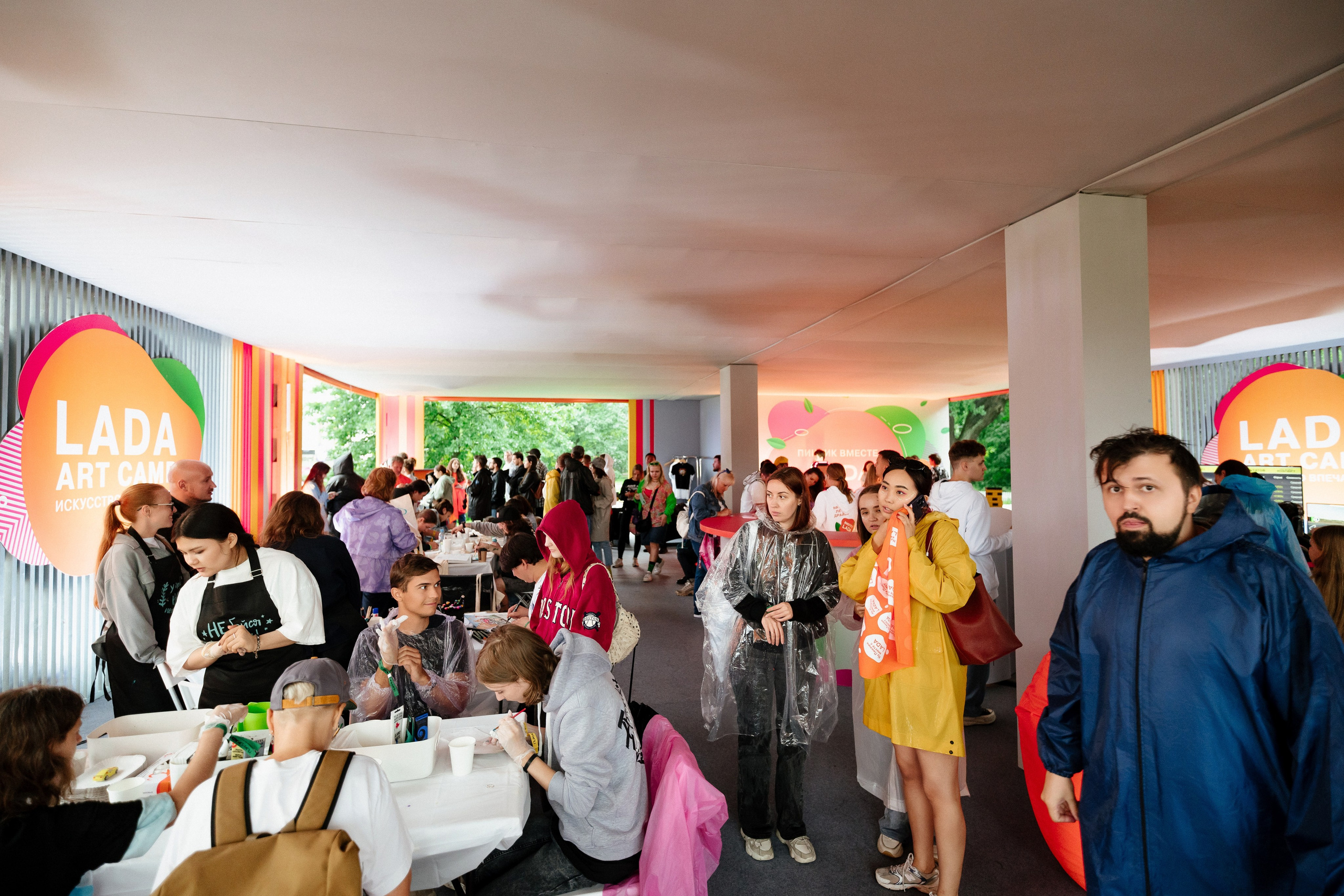 Пикник Афиши стенд ЛАДА. Андрей Сухинин репортажный свадебный фотограф Санкт-Петербург