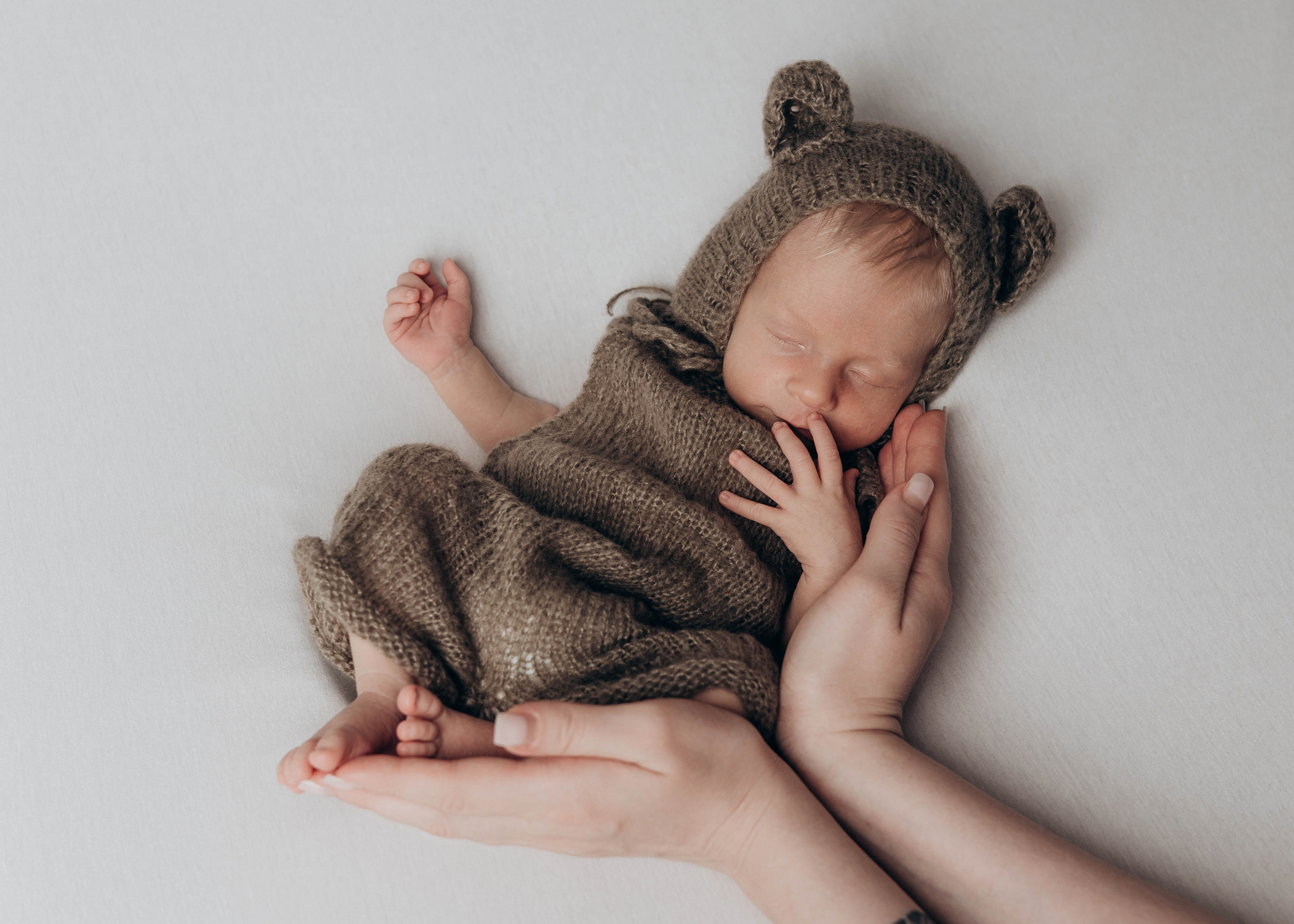 НОВОРОЖДЕННЫЕ МАЛЫШИ. Фотосессия новорожденных в Москве и Московской области