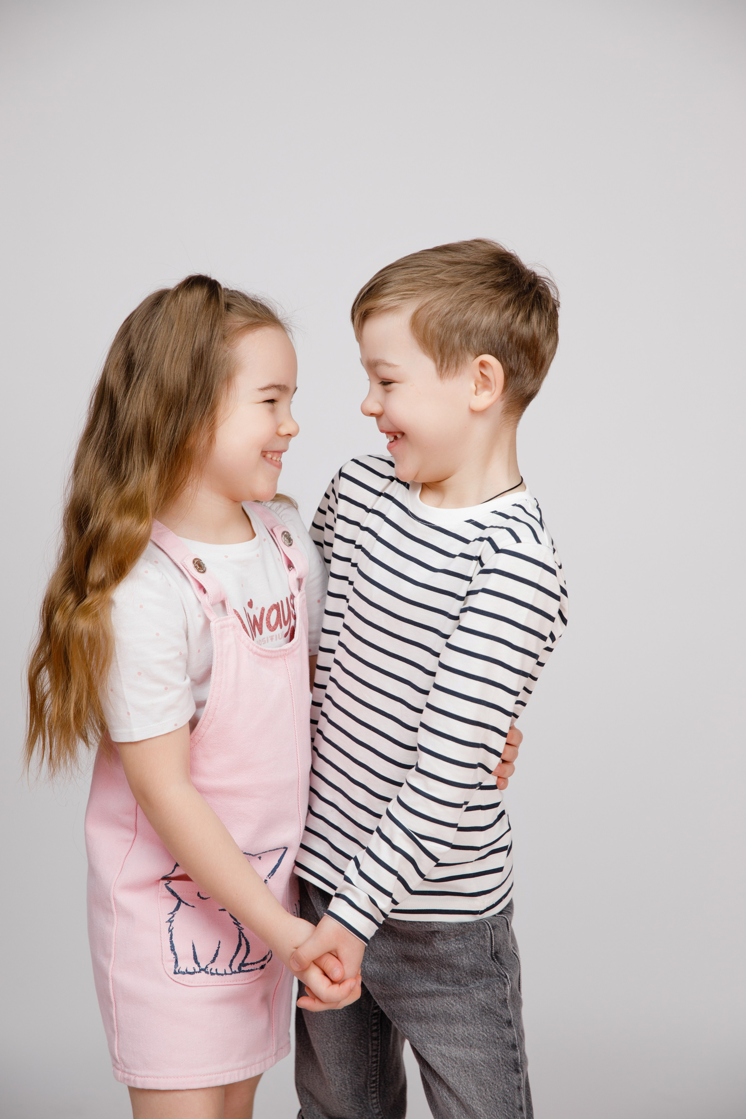 ГРУППОВЫЕ ФОТОГРАФИИ. Выпускные альбомы в Москве FOTOVMESTE