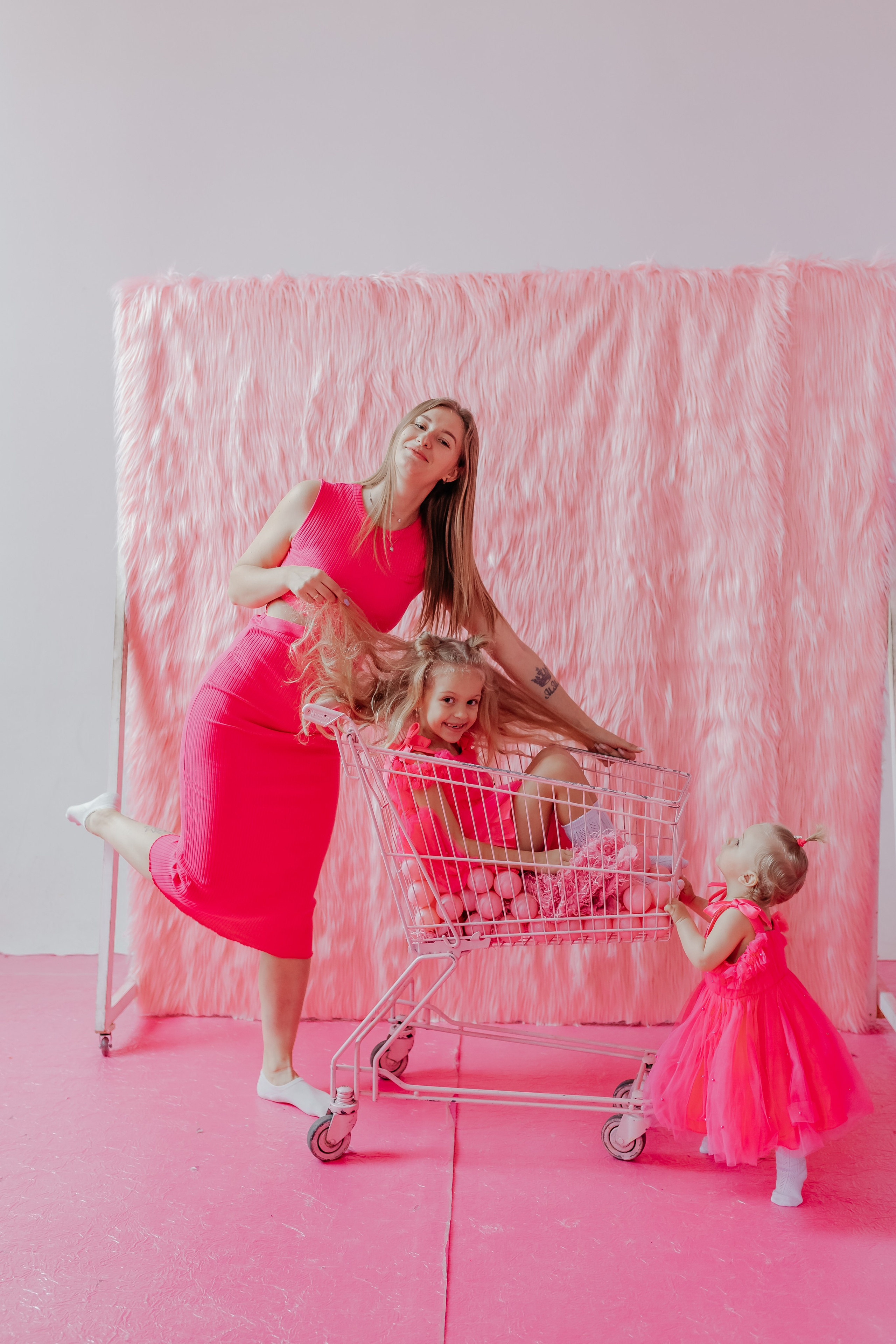 Люба, Маша, Василиса. Семейный и домашний фотограф в Москве и МО Королева Валерия