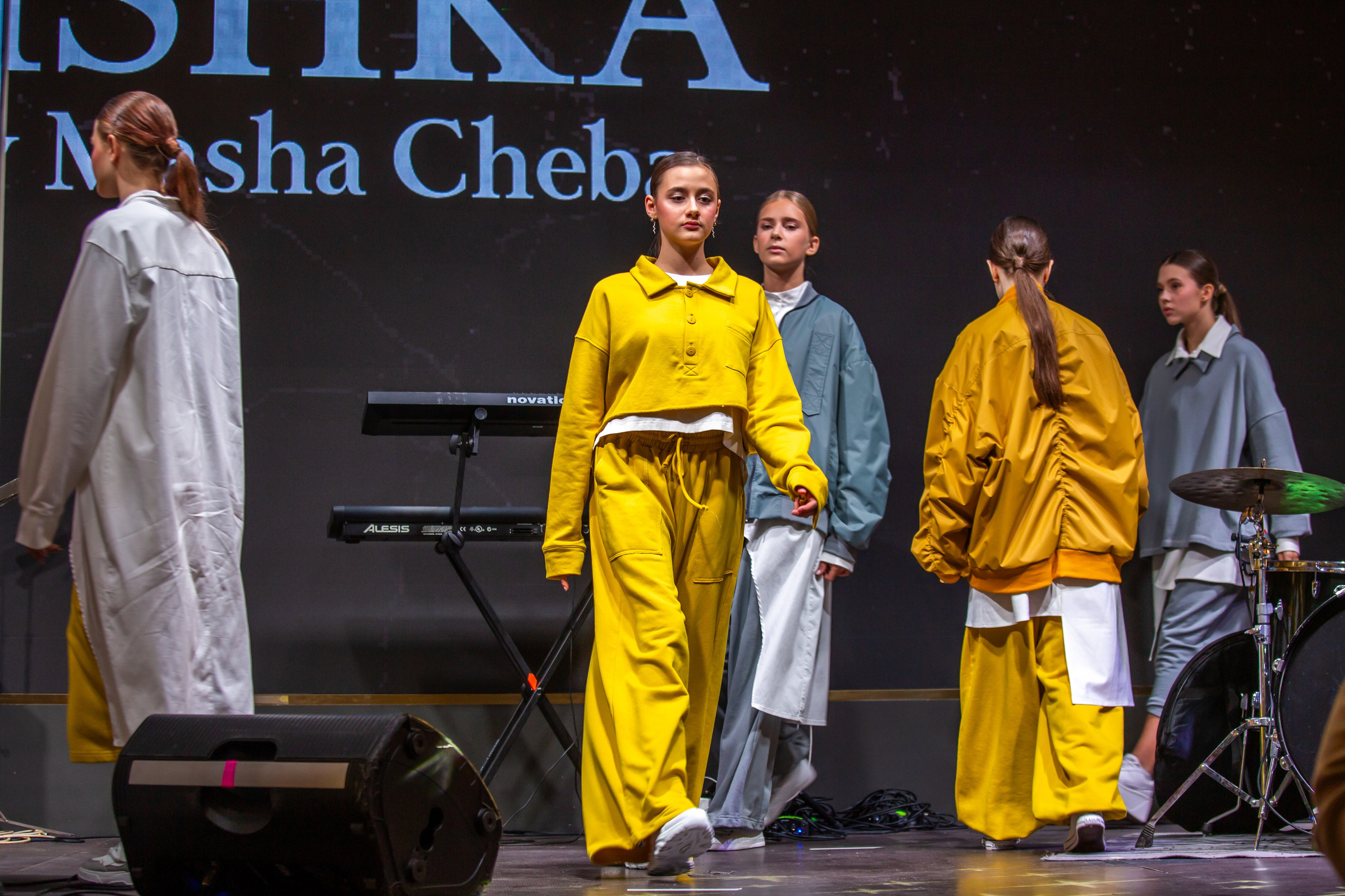 Показ-концерт детского модельного агентства SAYMYNAME. Репортажный, семейный, свадебный, портретный фотограф