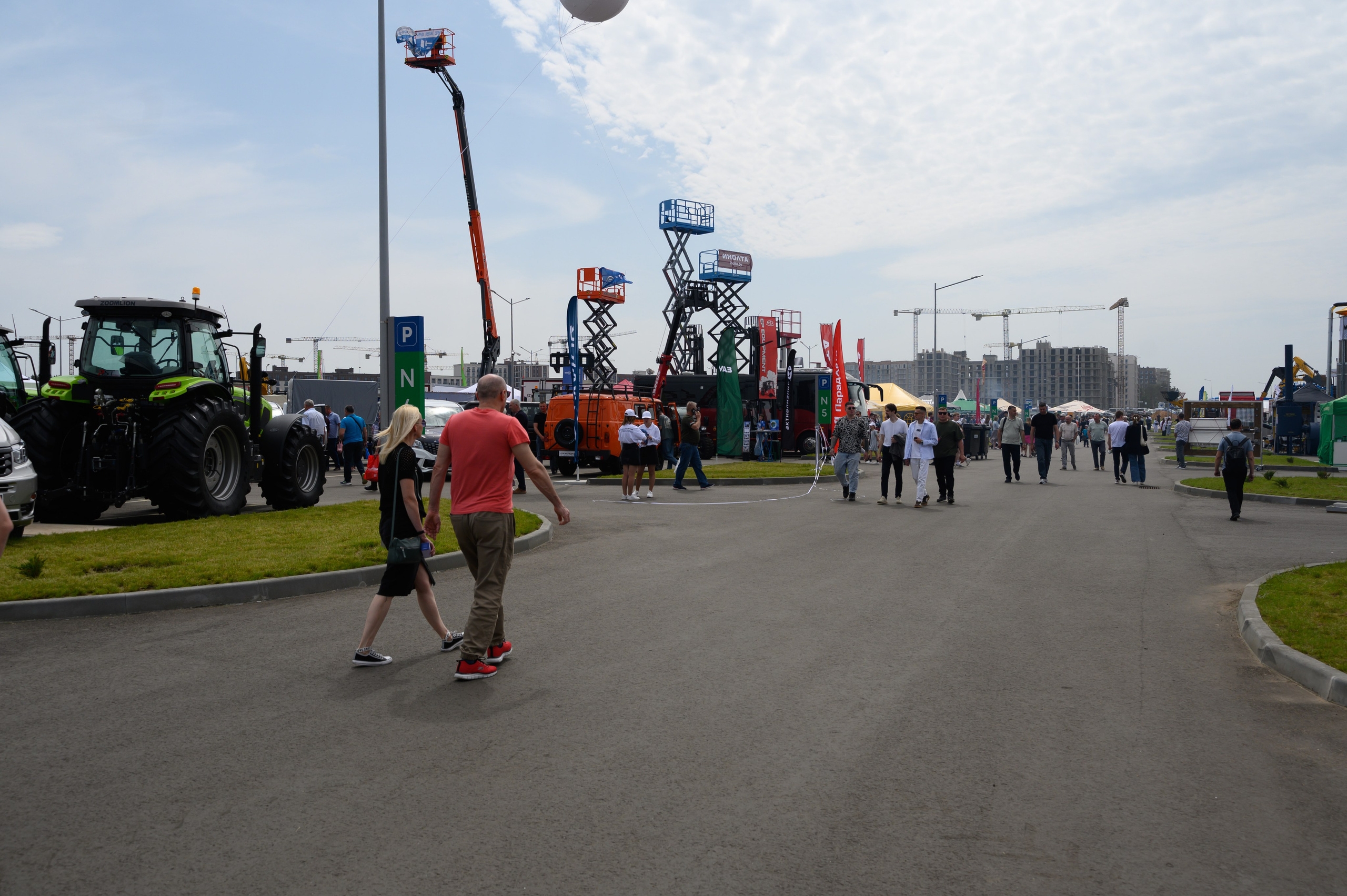 Агровыставка. Фотоуслуги, услуги фотографа, фотографирование важных событий