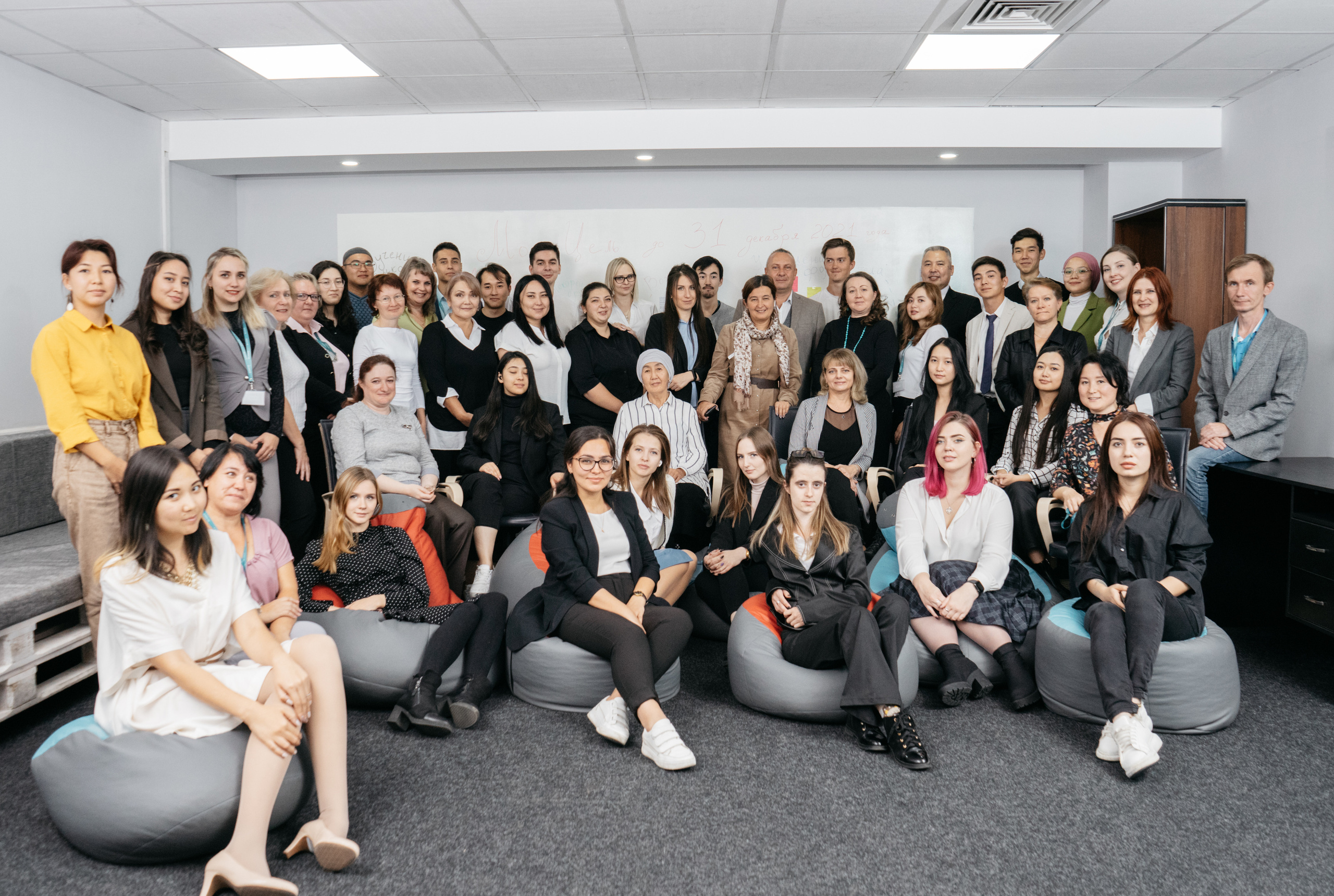 Бизнес портреты Алматы. Фотограф в Алматы Сиражев Карымсак. Фотосессия, бизнес портреты