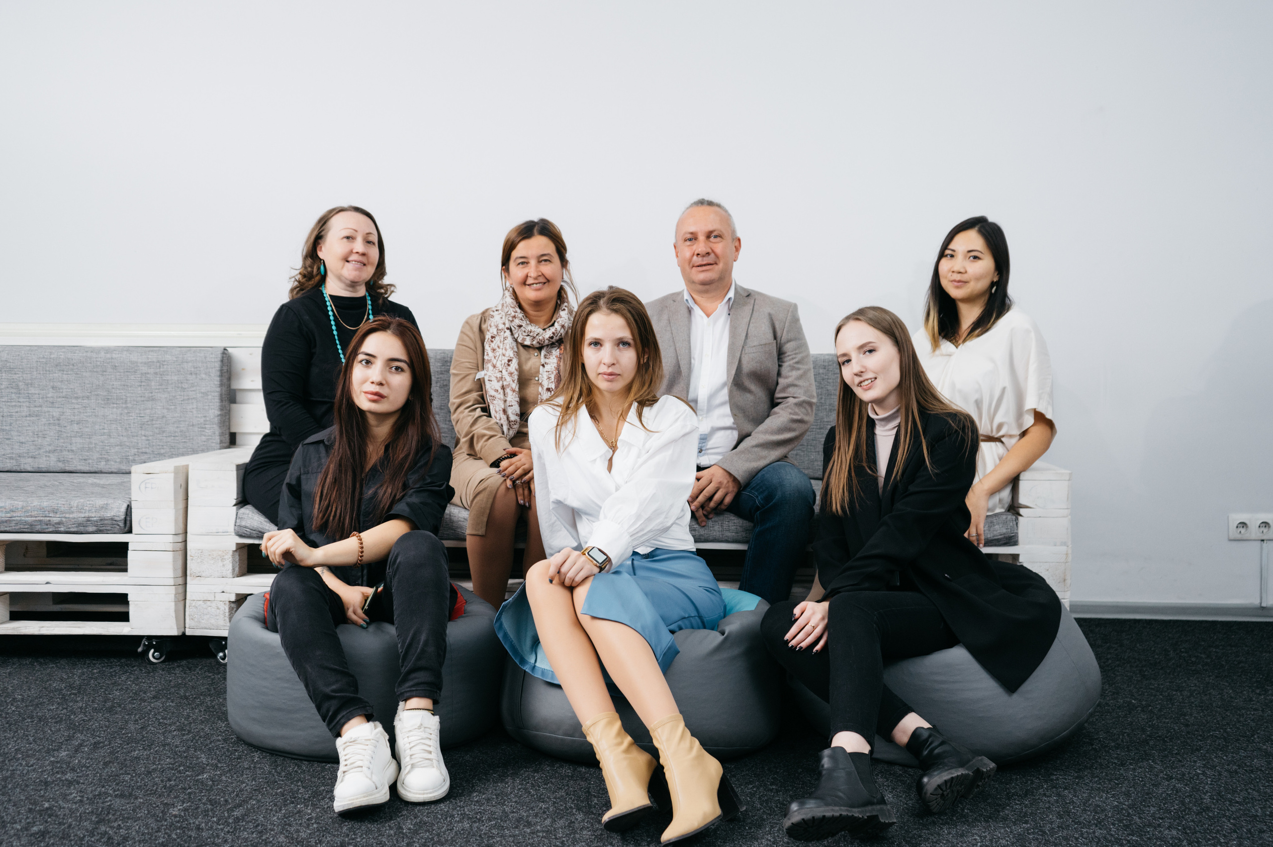 Бизнес портреты Алматы. Фотограф в Алматы Сиражев Карымсак. Фотосессия, бизнес портреты