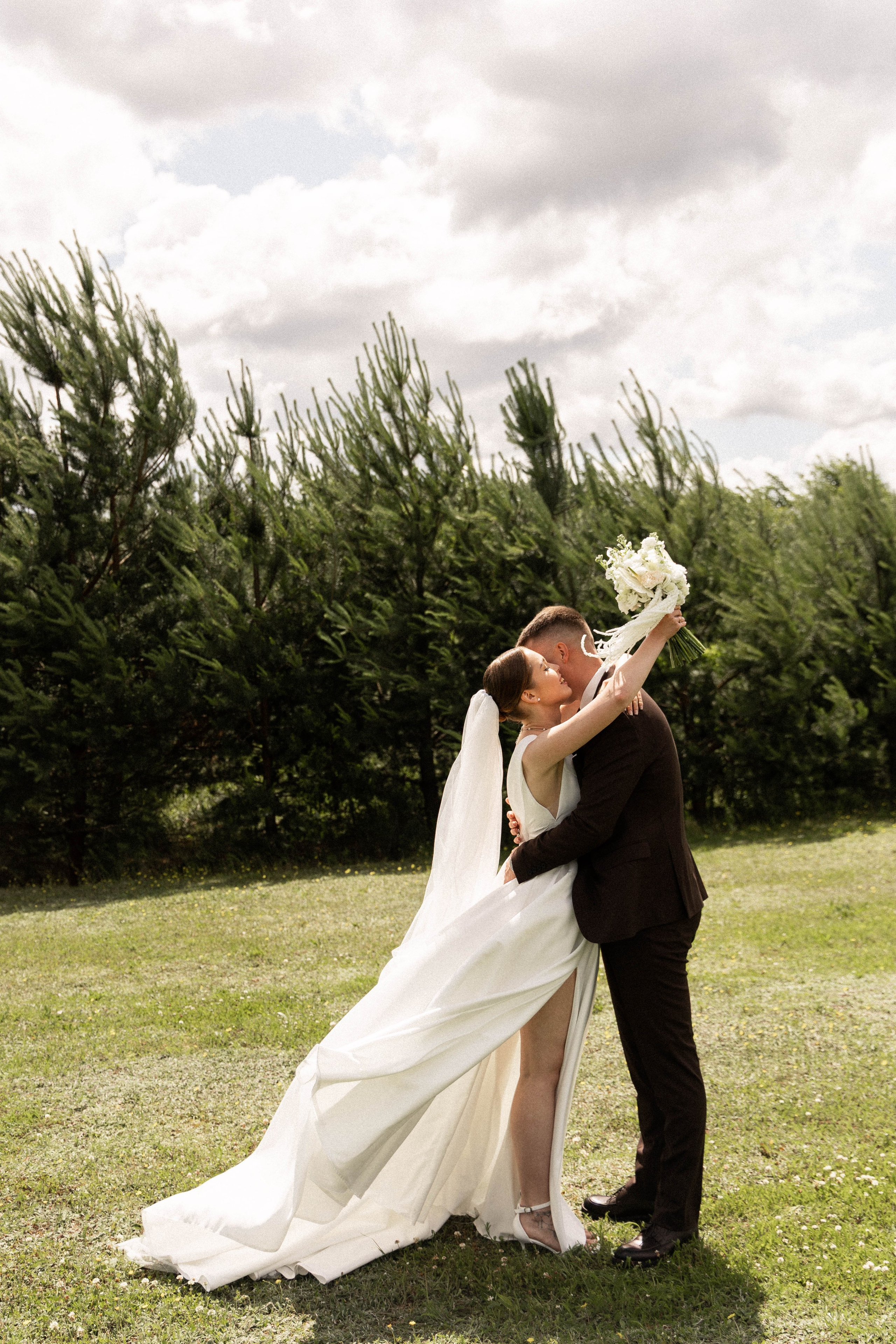 Крепкие объятия. Свадебный и портретный фотограф Соломко Диана