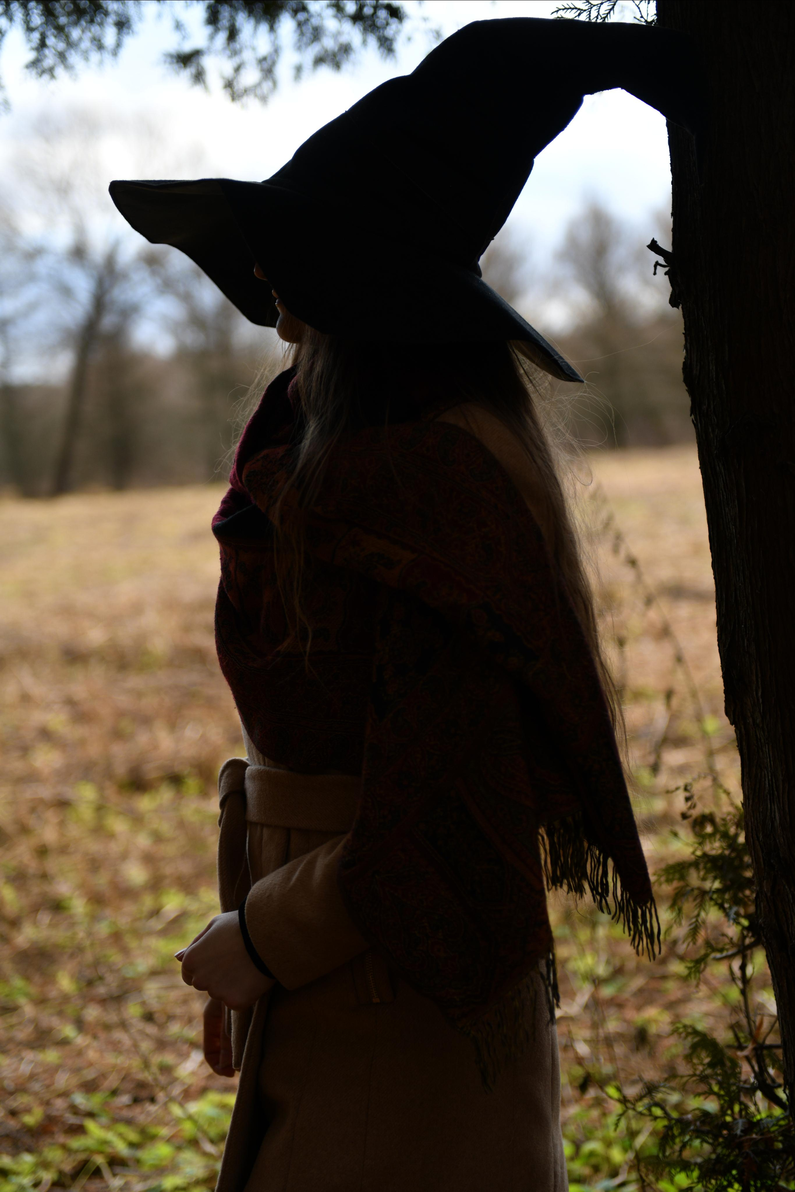 Ведьма в лесу. Свадебный и портретный фотограф в Москве Галина Борисова