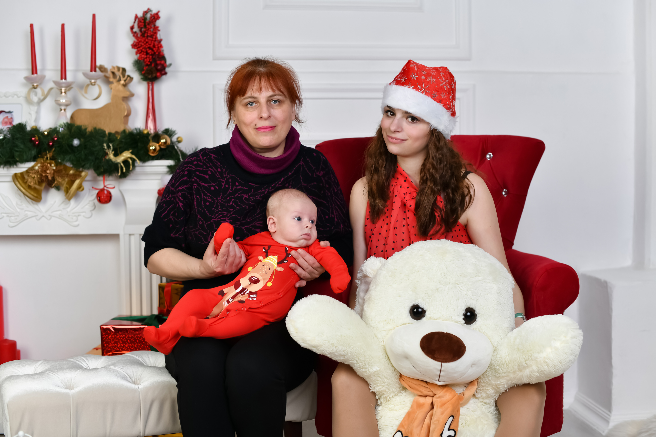 Ирина с семьей. Студия. Свадебный и портретный фотограф в Москве Галина Борисова