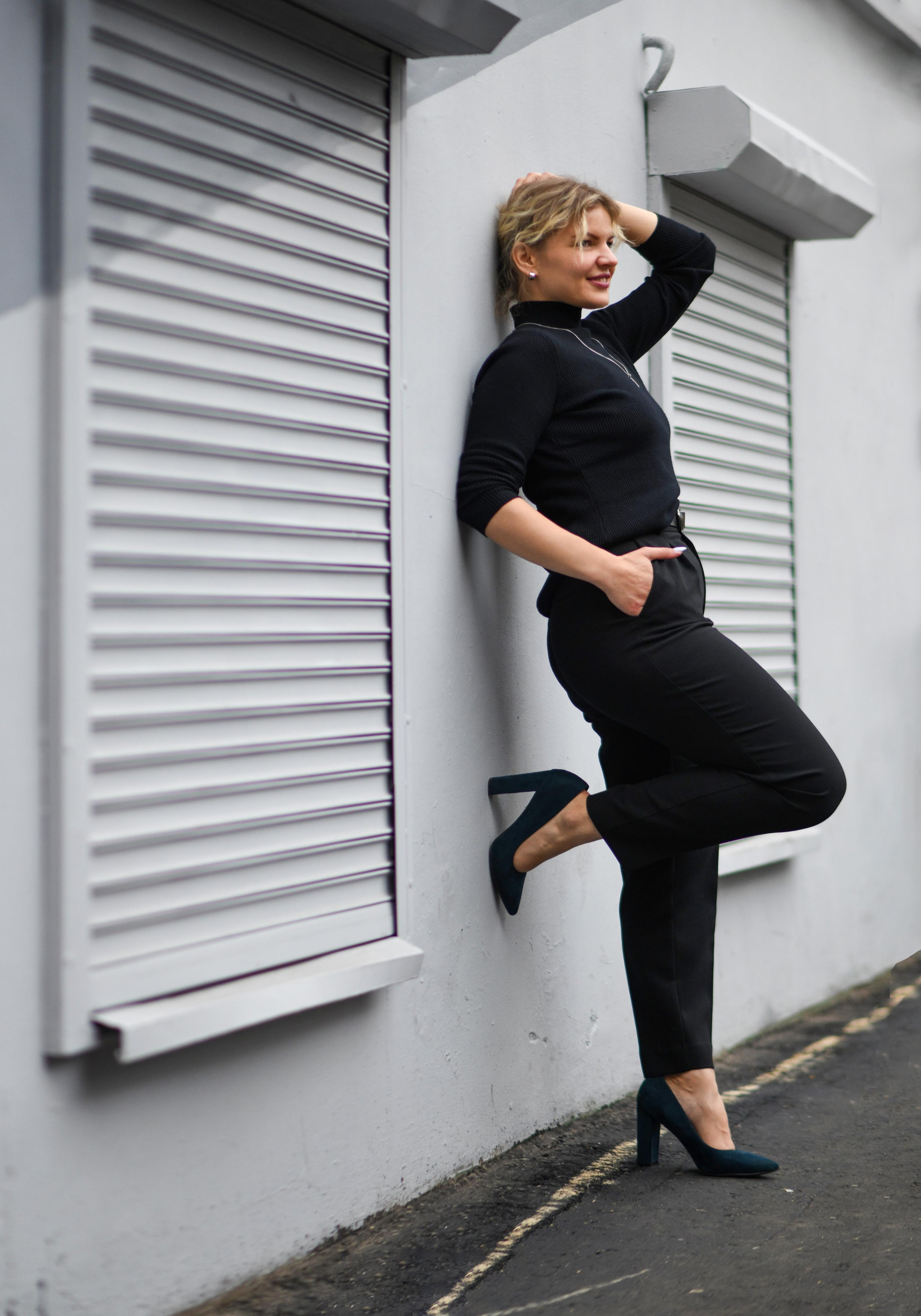 Прогулка с Катериной. Дизайн завод Флакон. Свадебный и портретный фотограф в Москве Галина Борисова