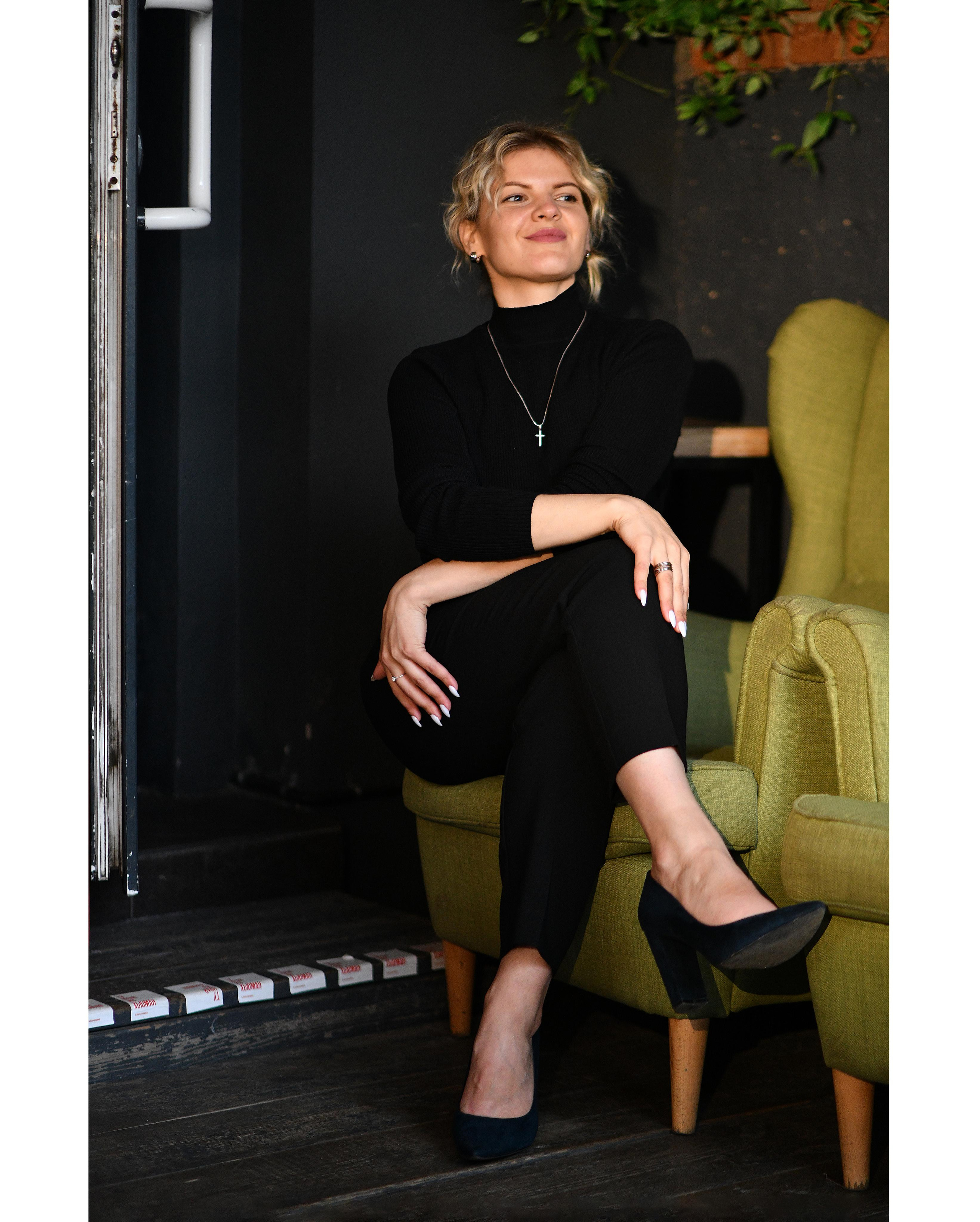 Прогулка с Катериной. Дизайн завод Флакон. Свадебный и портретный фотограф в Москве Галина Борисова