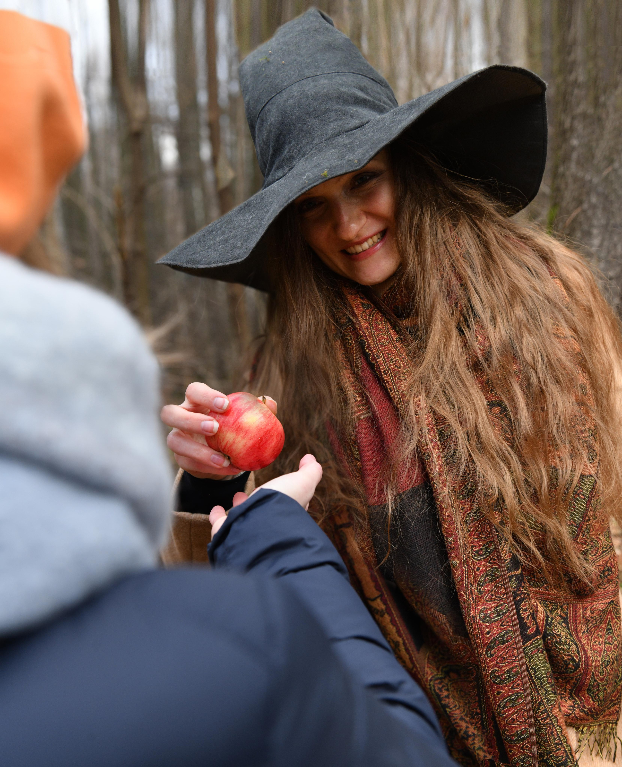 Ведьма в лесу. Свадебный и портретный фотограф в Москве Галина Борисова