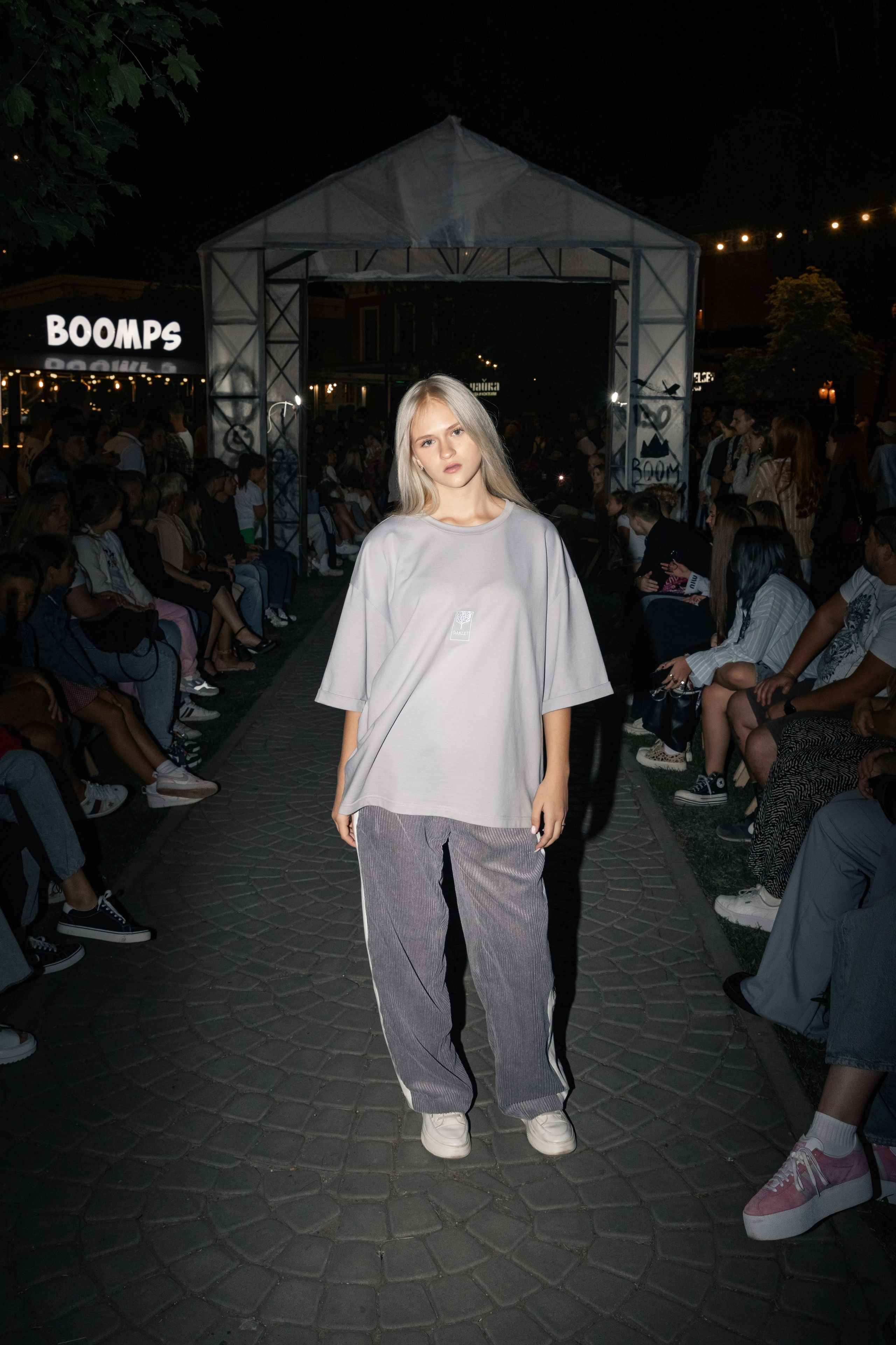 PODIGOO | Ночной Показ Тульских Брендов Одежды. Фотограф брендов и бизнеса в Москве Алексей Сентюрин