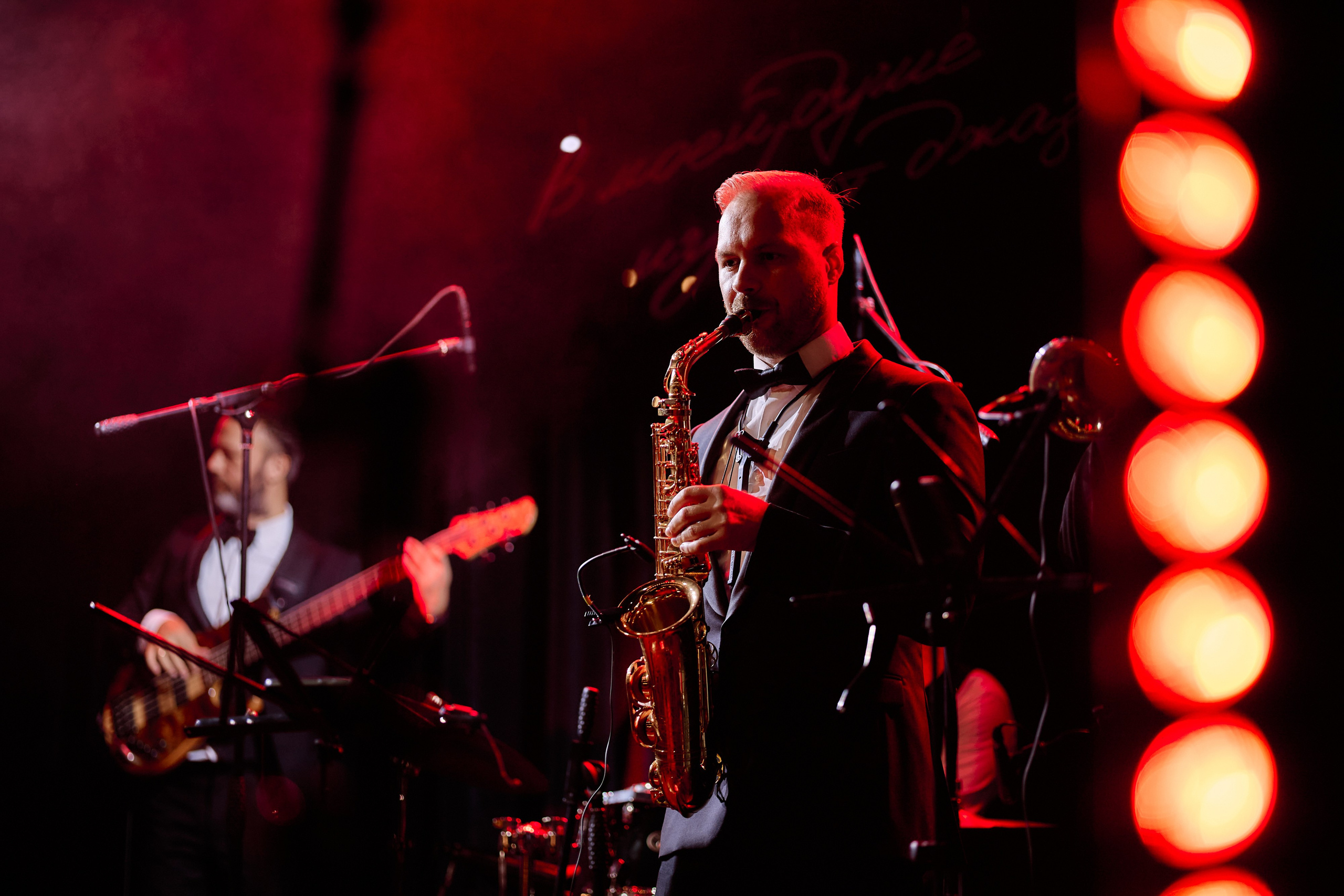 Репортаж. Николай Манвелов — свадебный фотограф в Армавире. Фотокурсы, обучение