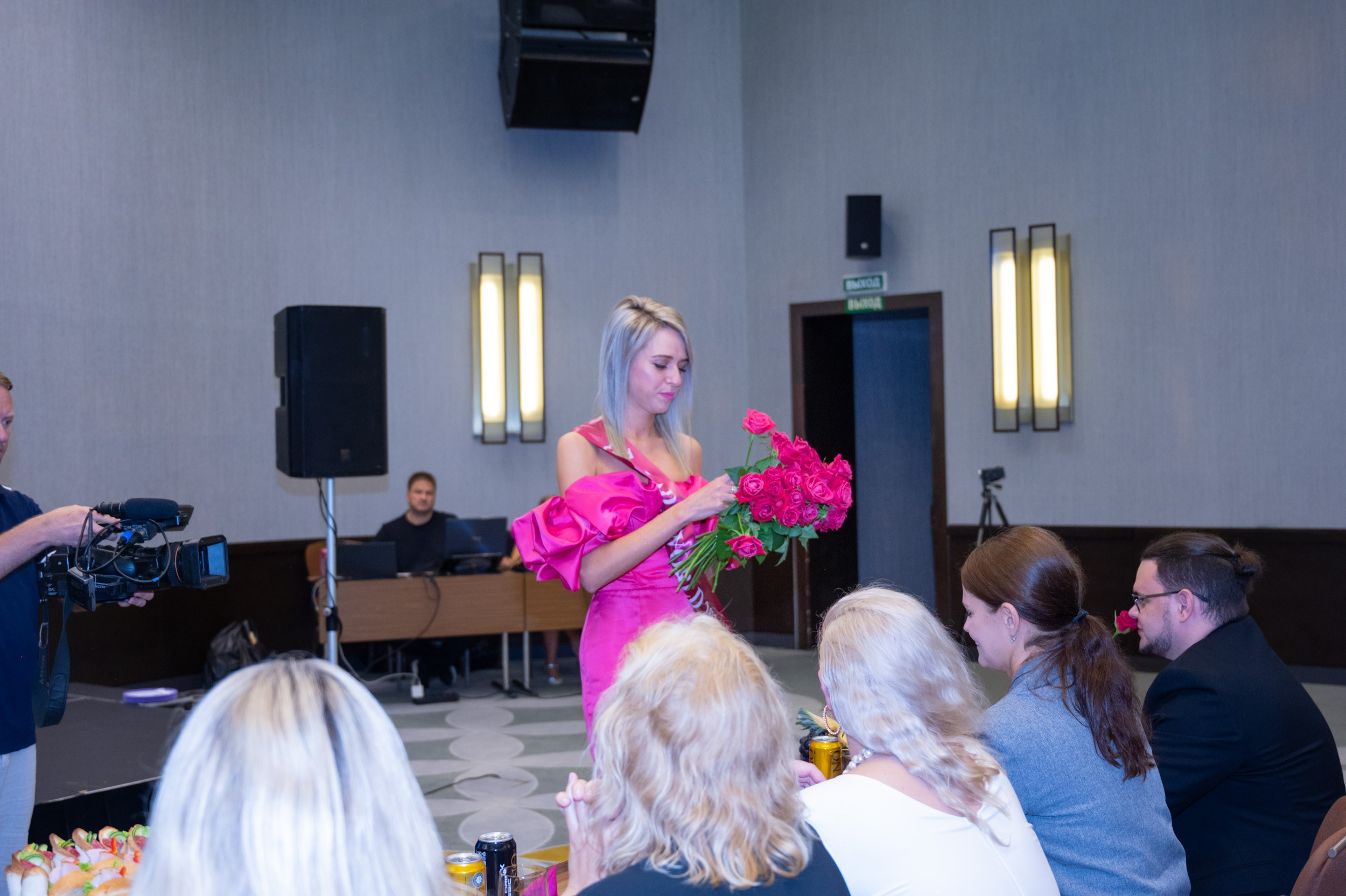 Церемония открытия Конкурса красоты «LADY WORLD» 2024. Фотографирую счастливых людей в Сочи