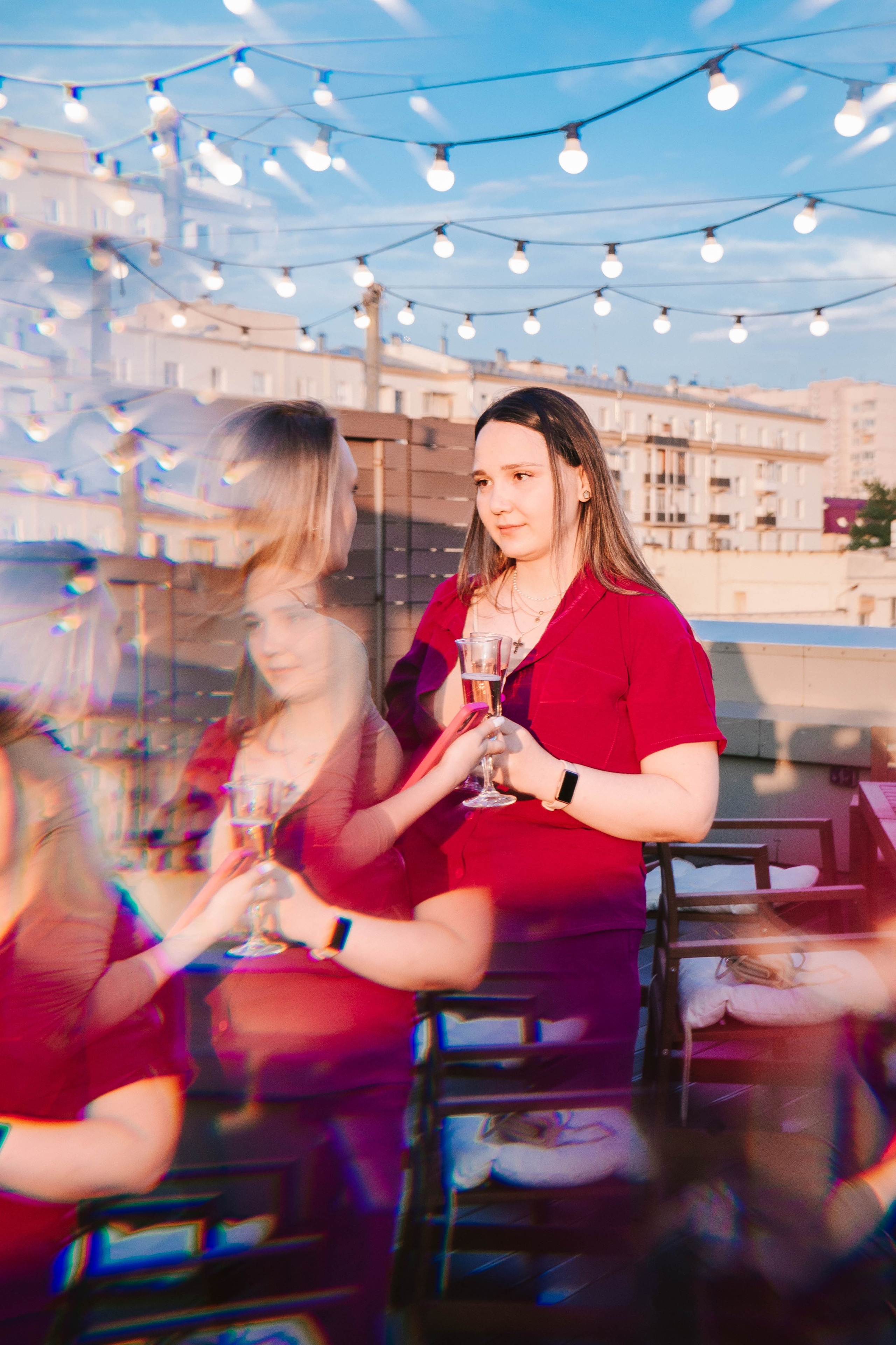 ВЕСЕЛЬЕ НА ДНЕ БОКАЛА