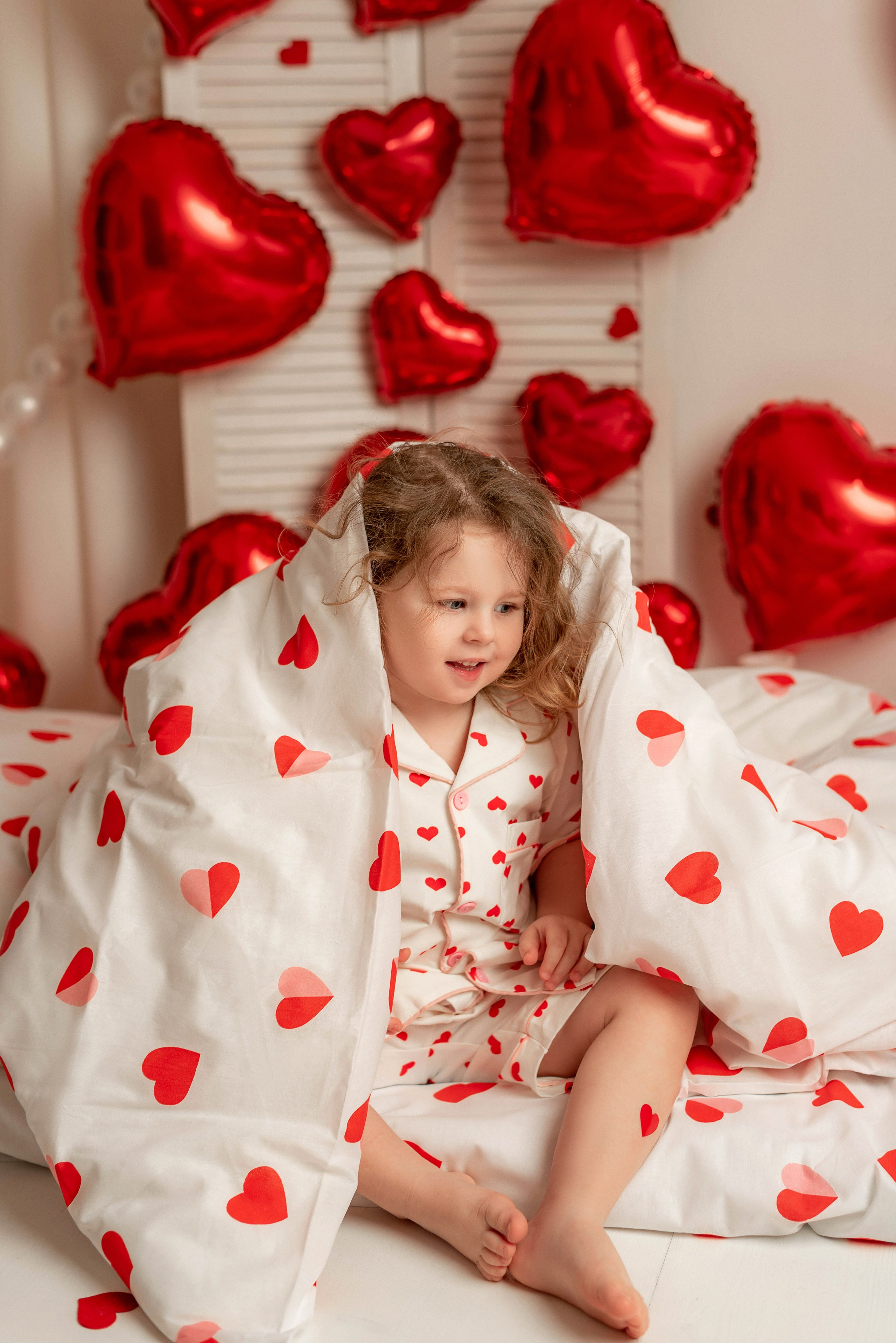 Алиса — сердечки. Семейный и детский фотограф Наталья Горда