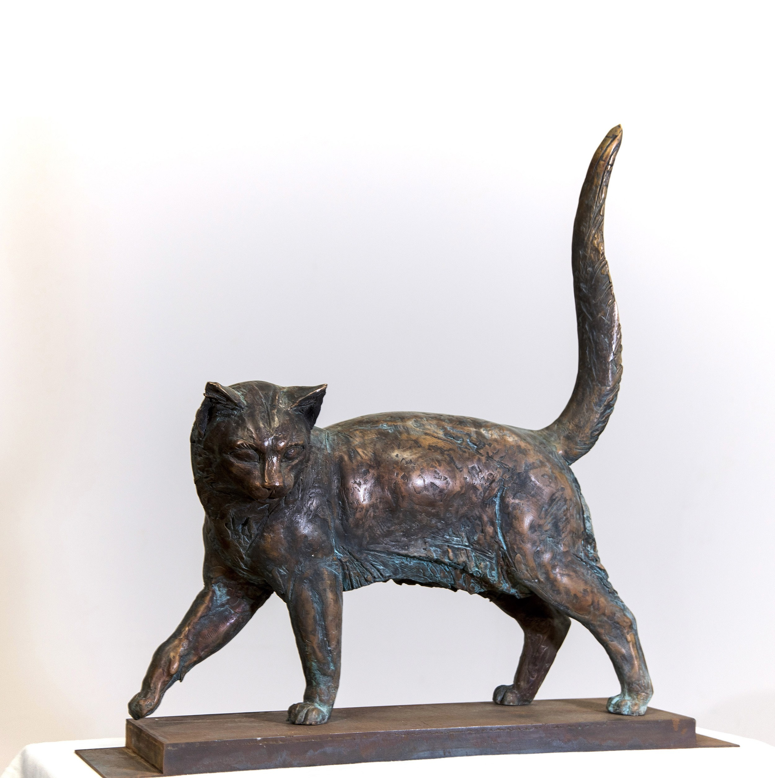 скульптура кота, кабинетная скульптура, бронзовая скульптура