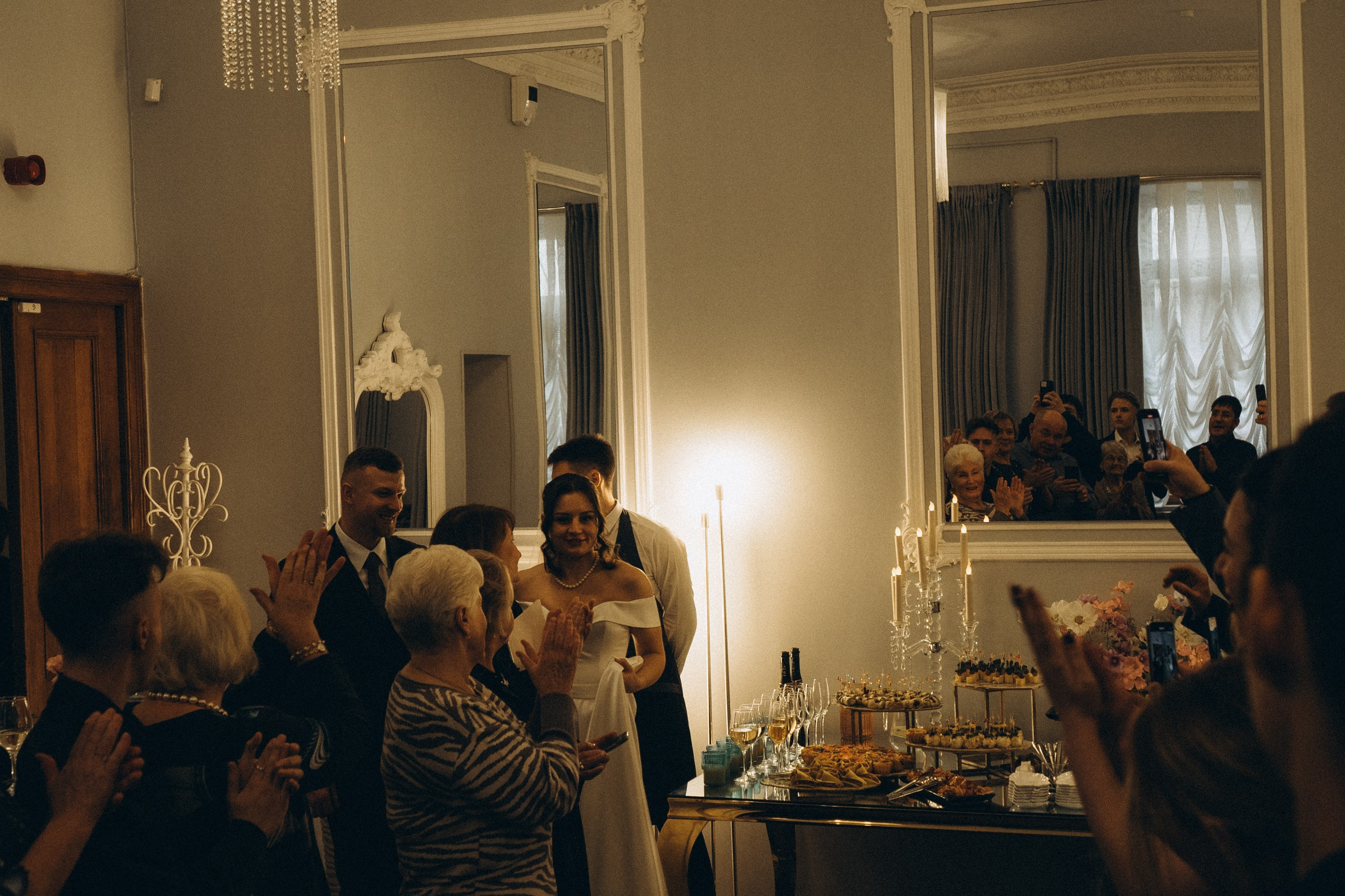 СЬЕМКА РЕПОРТАЖ В ЗАГСЕ (2 ДВОРЕЦ). Профессиональный фотограф, Санкт-Петербург — Виктория Богомолова