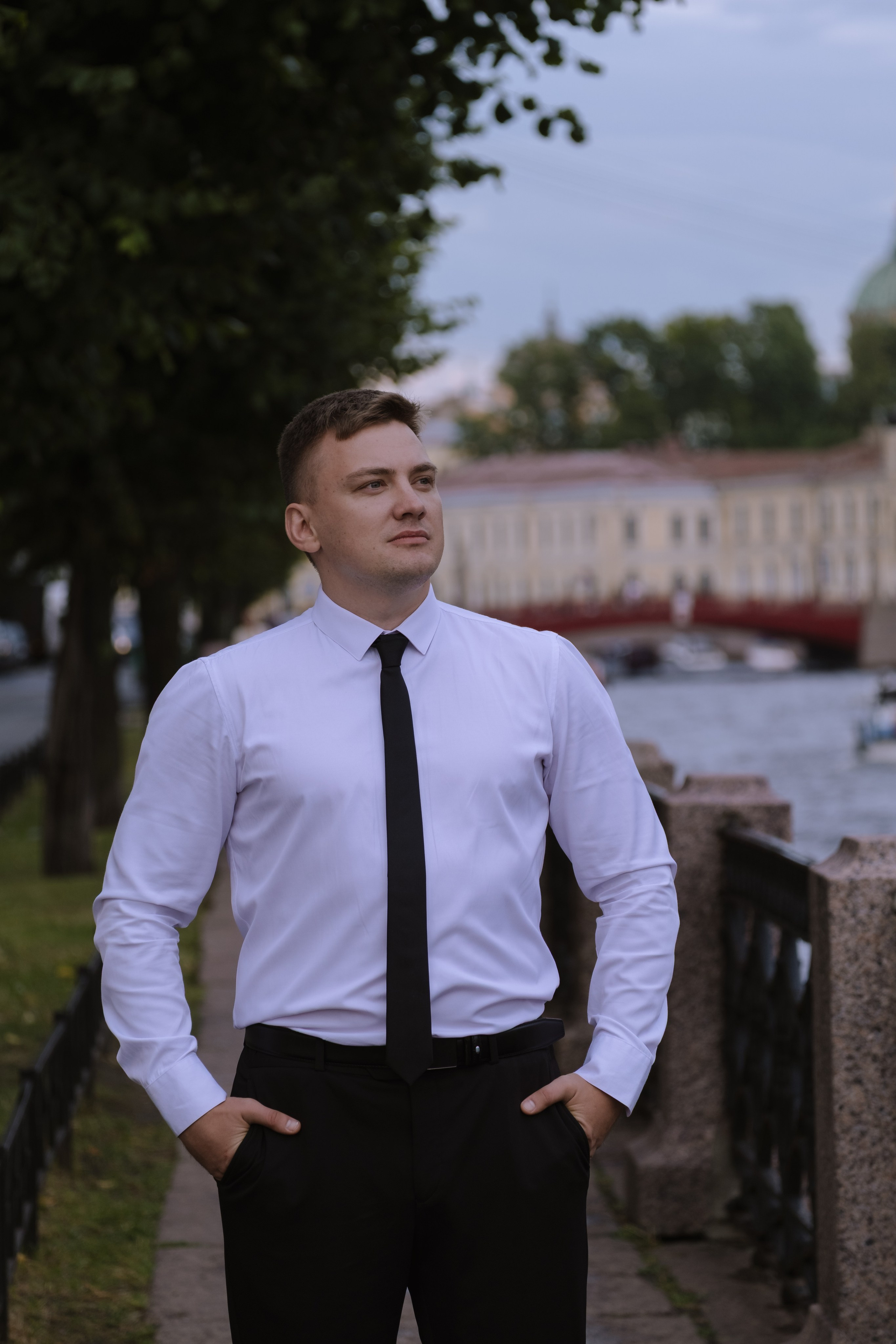 СВАДЕБНАЯ СЬЕМКА С ИСАКИЕВСКИМ СОБОРОМ, АСТОРИЯ И ЗАКОНОДАТЕЛЬНОЕ СОБРАНИЕ. Профессиональный фотограф, Санкт-Петербург — Виктория Богомолова