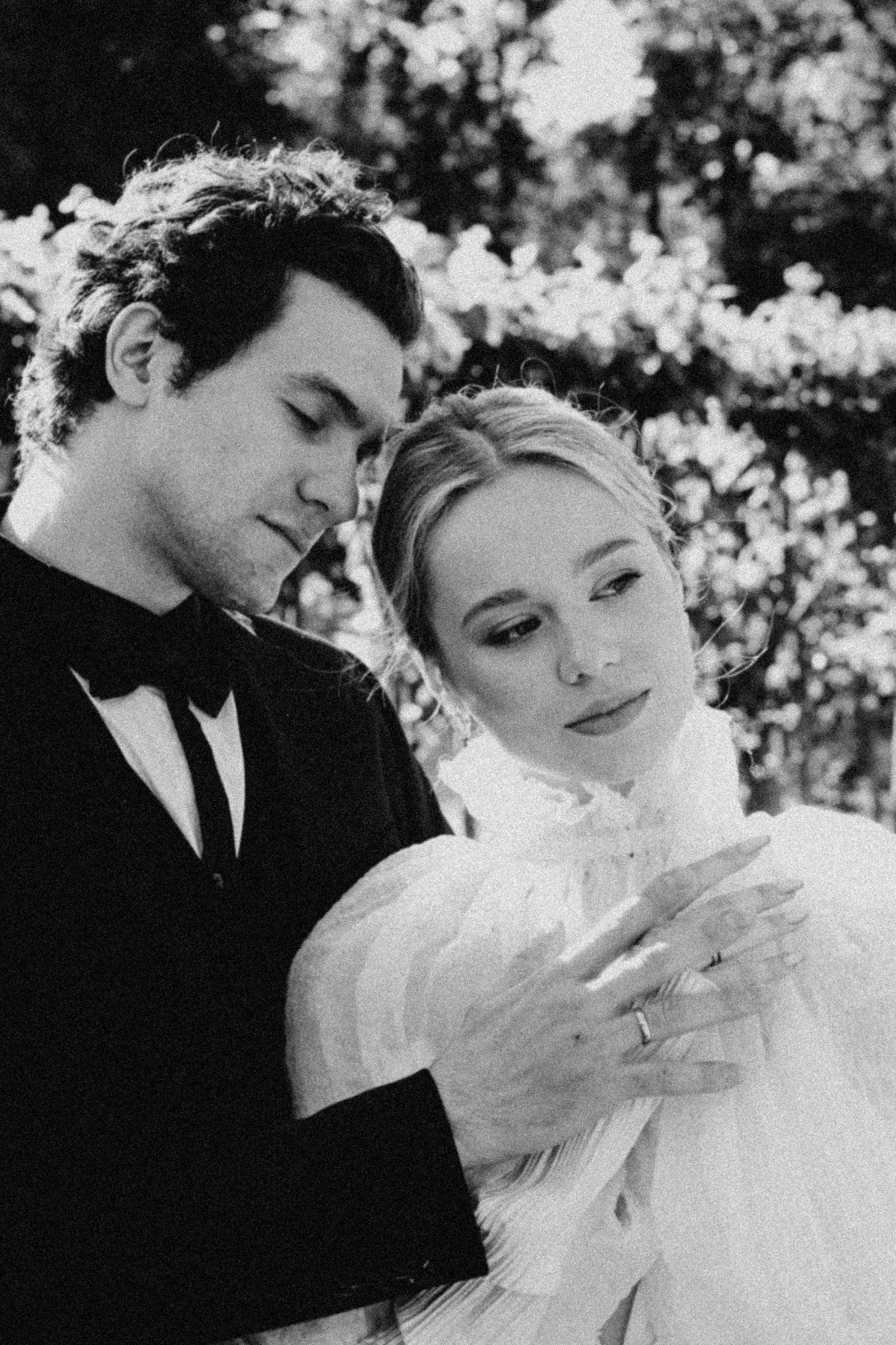 СВАДЕБНАЯ СЬЕМКА В ПАРКЕ ОРАНИЕНБАУМ. Профессиональный фотограф, Санкт-Петербург — Виктория Богомолова