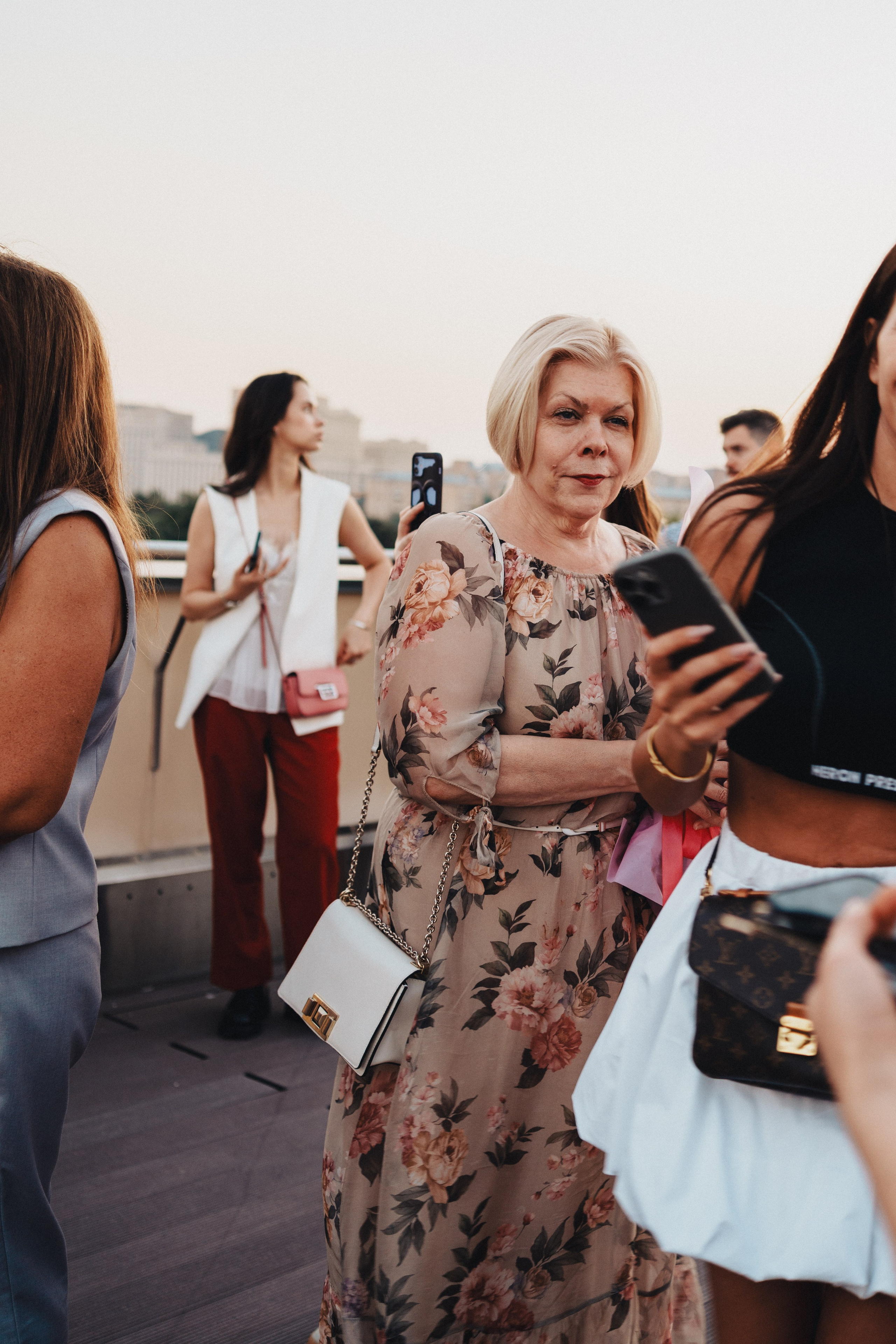 Выставка на крыше Парка Горького. Семейный и детский фотограф и видеограф в Москве, Серпухове и Тарусе Валерия Сорокина