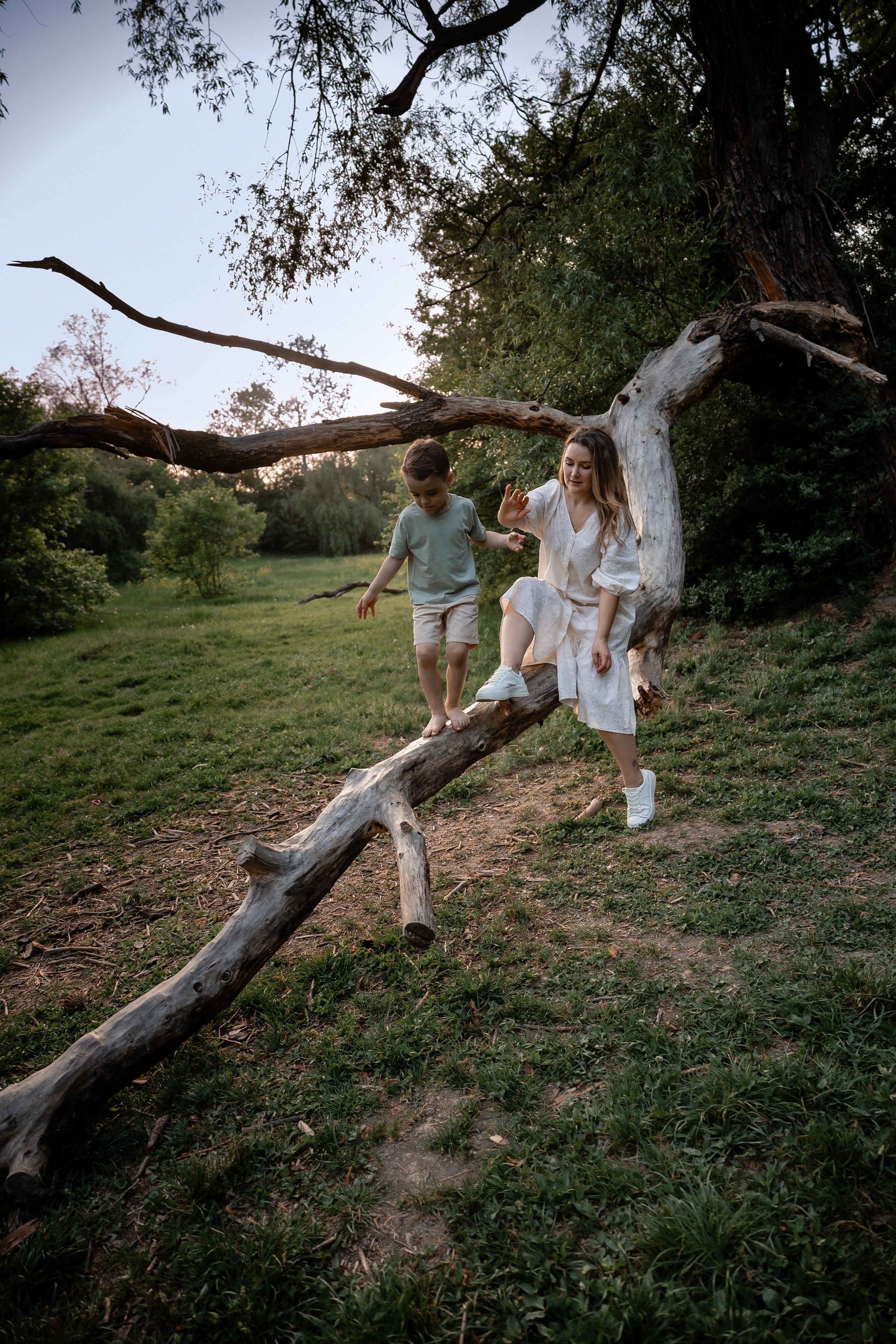 Мама и сын — прогулка в парке. Семейный и детский фотограф в Краснодаре Ксения Новикова
