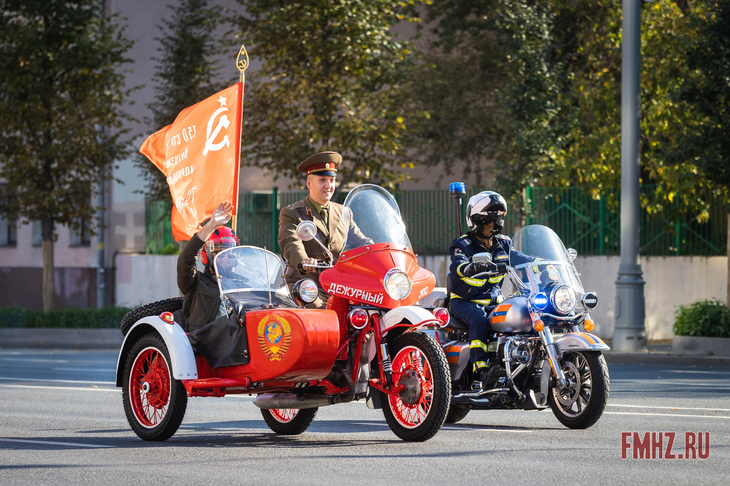 Закрытие Мотосезона 2023 на проспекте Академика Сахарова. Фотограф Владимир Охрименко