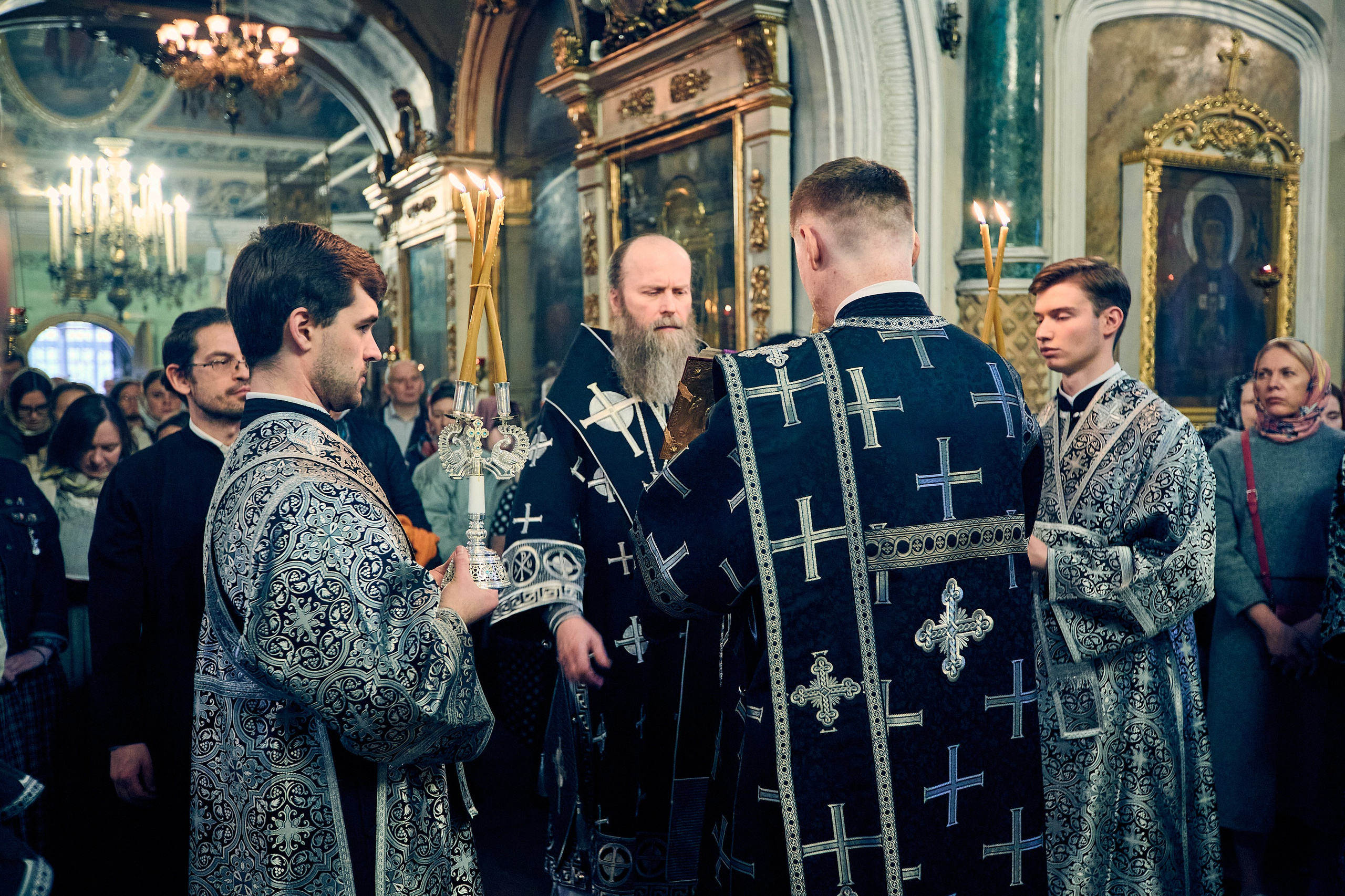 Утреня. Погребение Спасителя. DMITRY MOISEENKO — фотограф, художник, топ-стилист