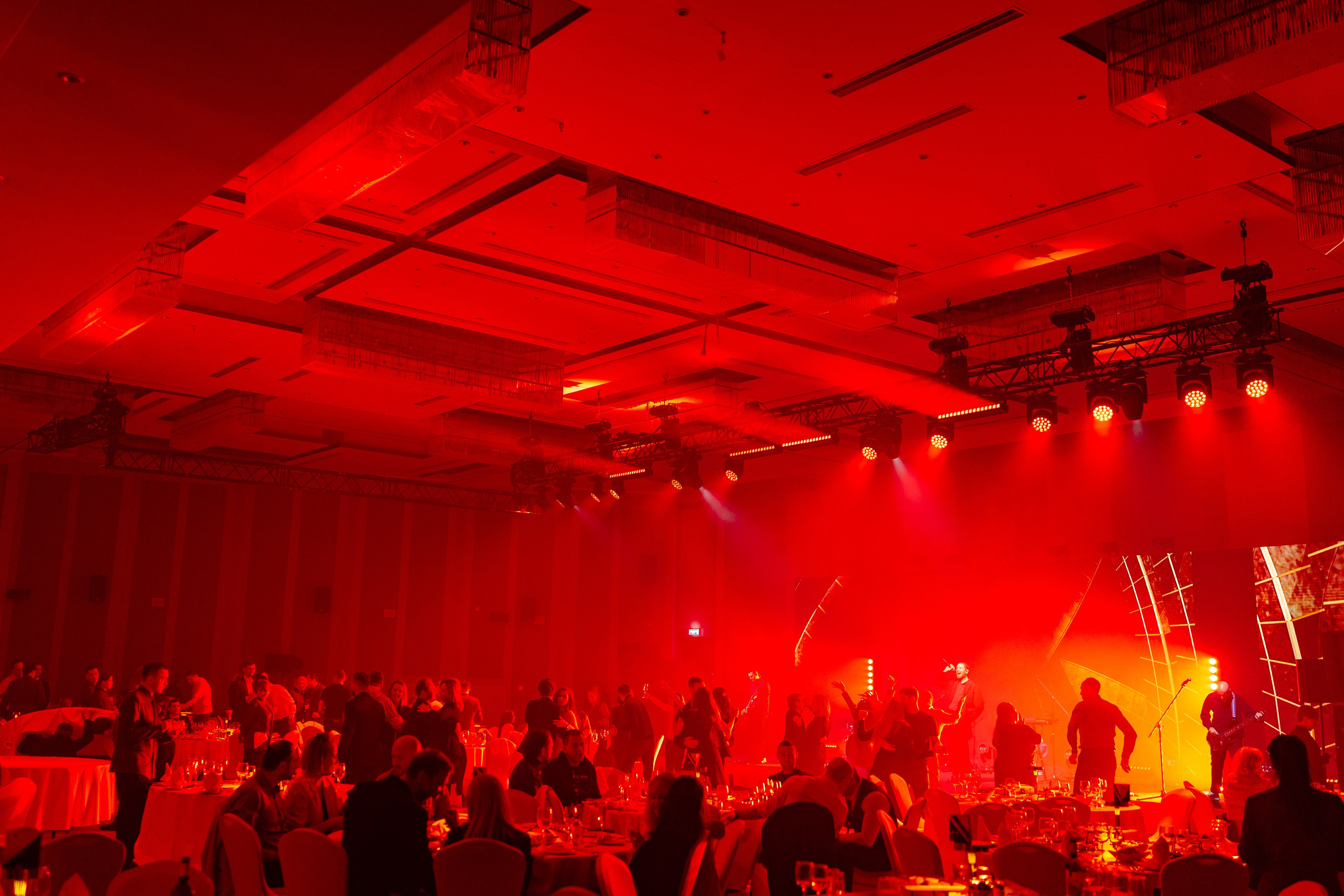 ПСБ | СМЕЛОСТЬ БЫТЬ ПЕРВЫМ!. Корпоративный, имиджевый и промышленный фотограф — Максим Меш