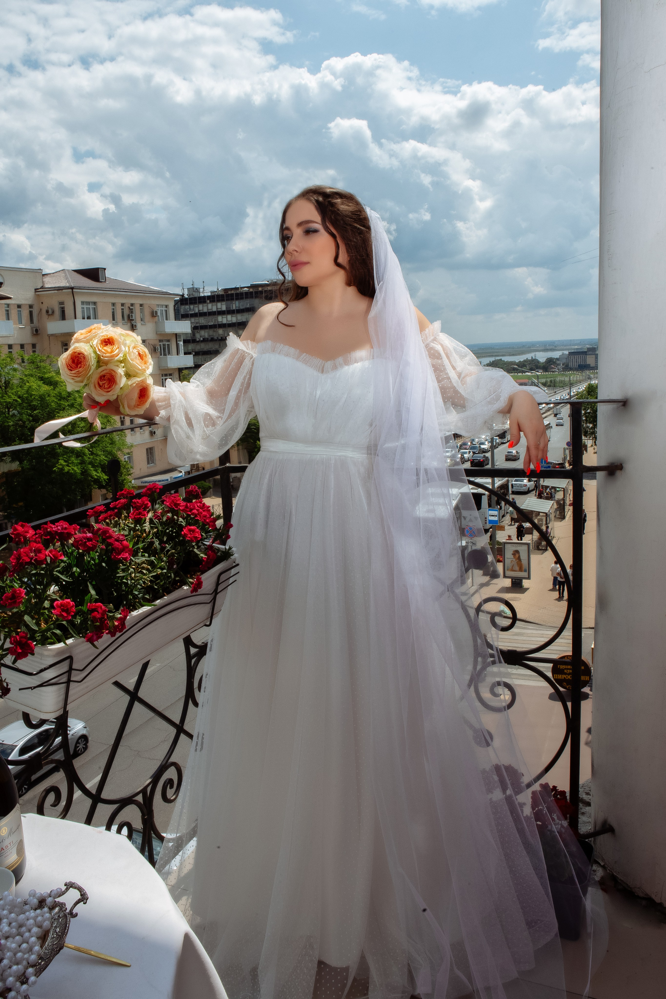 Невеста Жанна. Главная