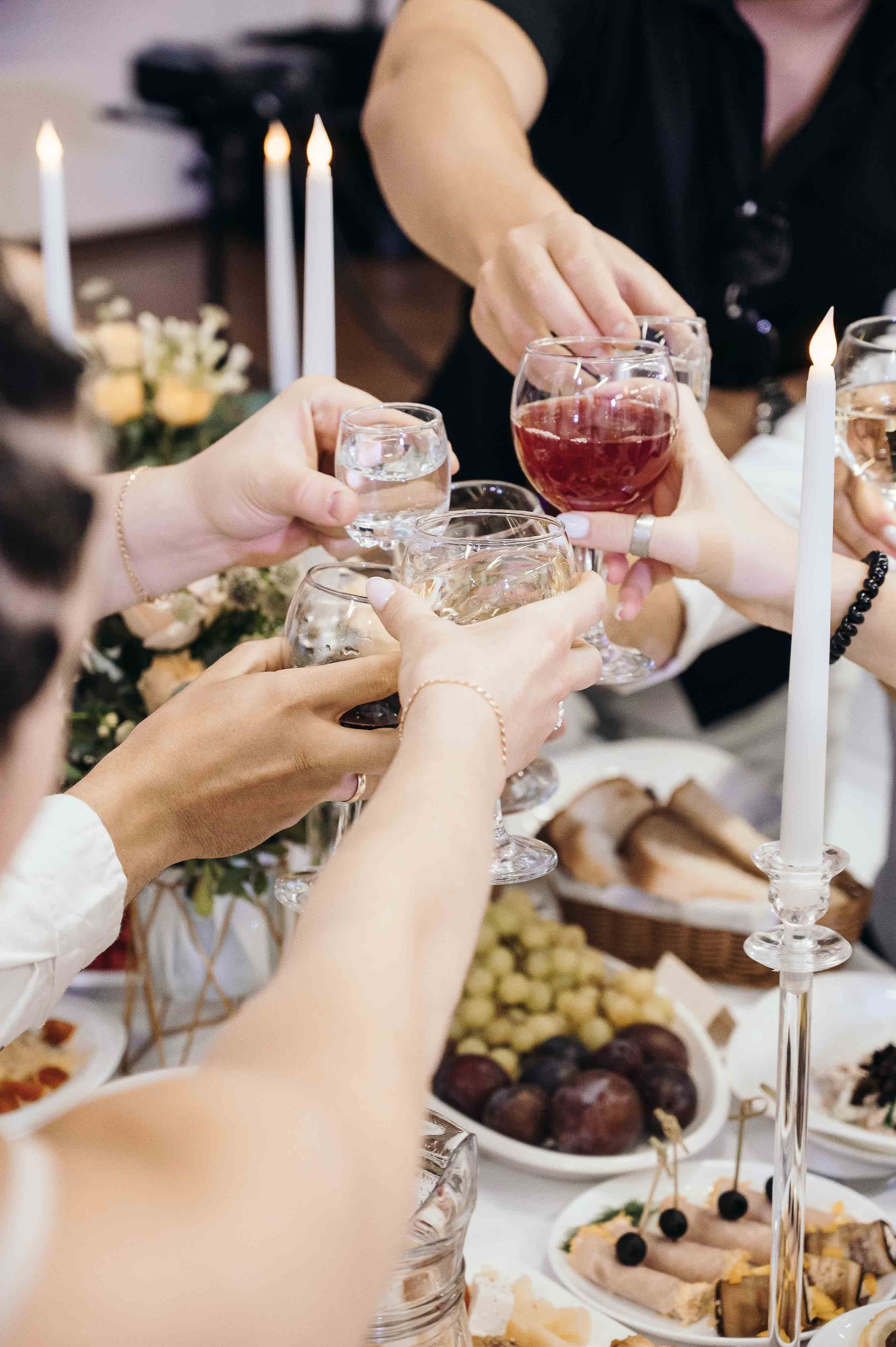 Совместные сборы в отеле. Свадебный и семейный фотограф в Котласе Никита Попов