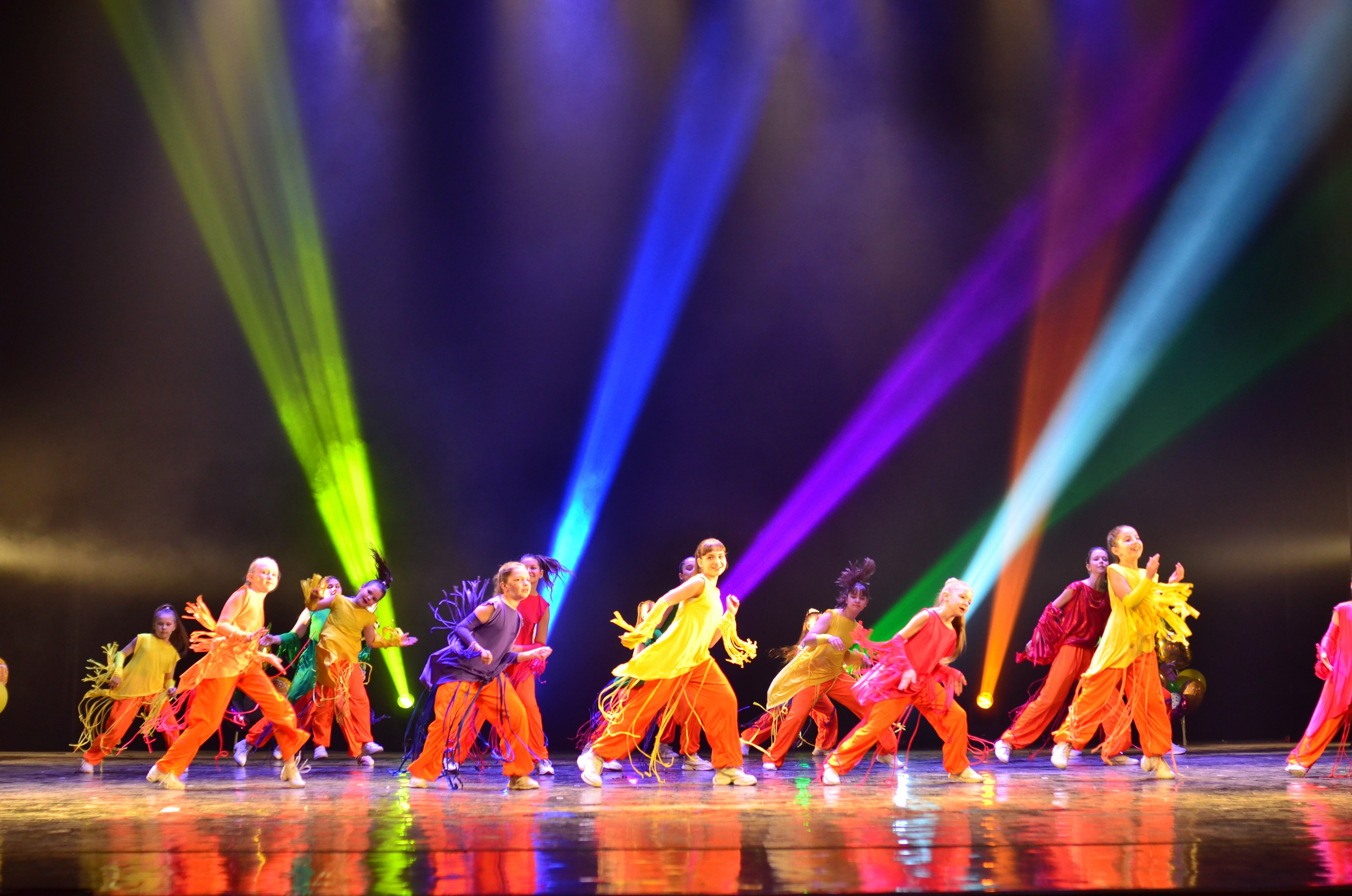 Танцы. Фото детских спортивных мероприятий и всякое интересное через объектив