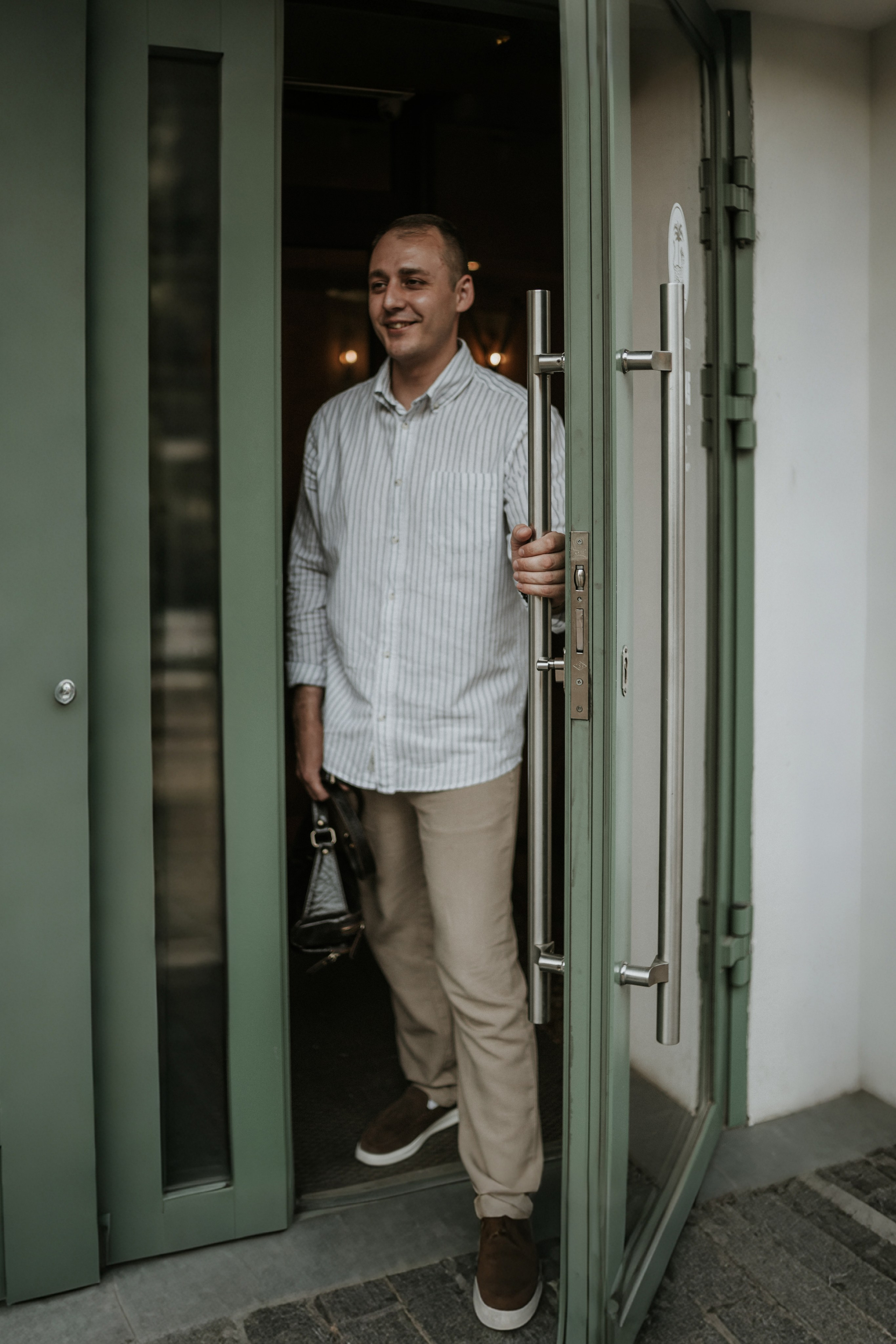 Михаил. Прогулка и кофе. Фотограф Регина Крикунова г. Красноярск